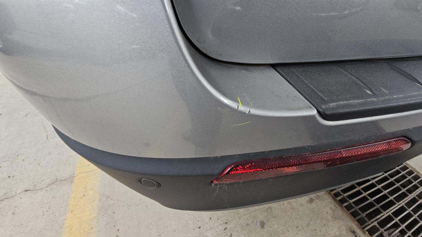 2023 Ford Explorer XLT AWD