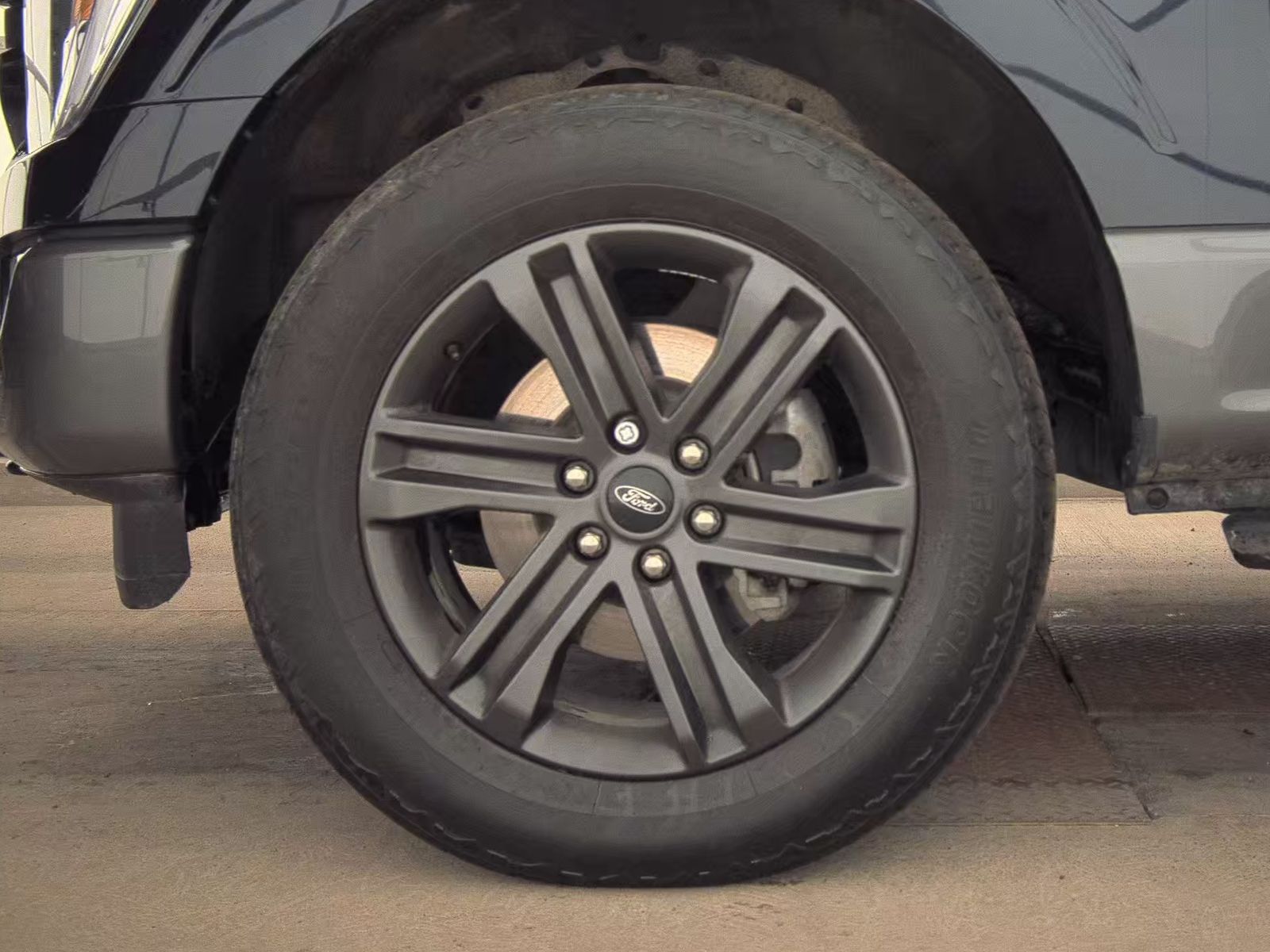 2023 Ford F-150 XLT AWD