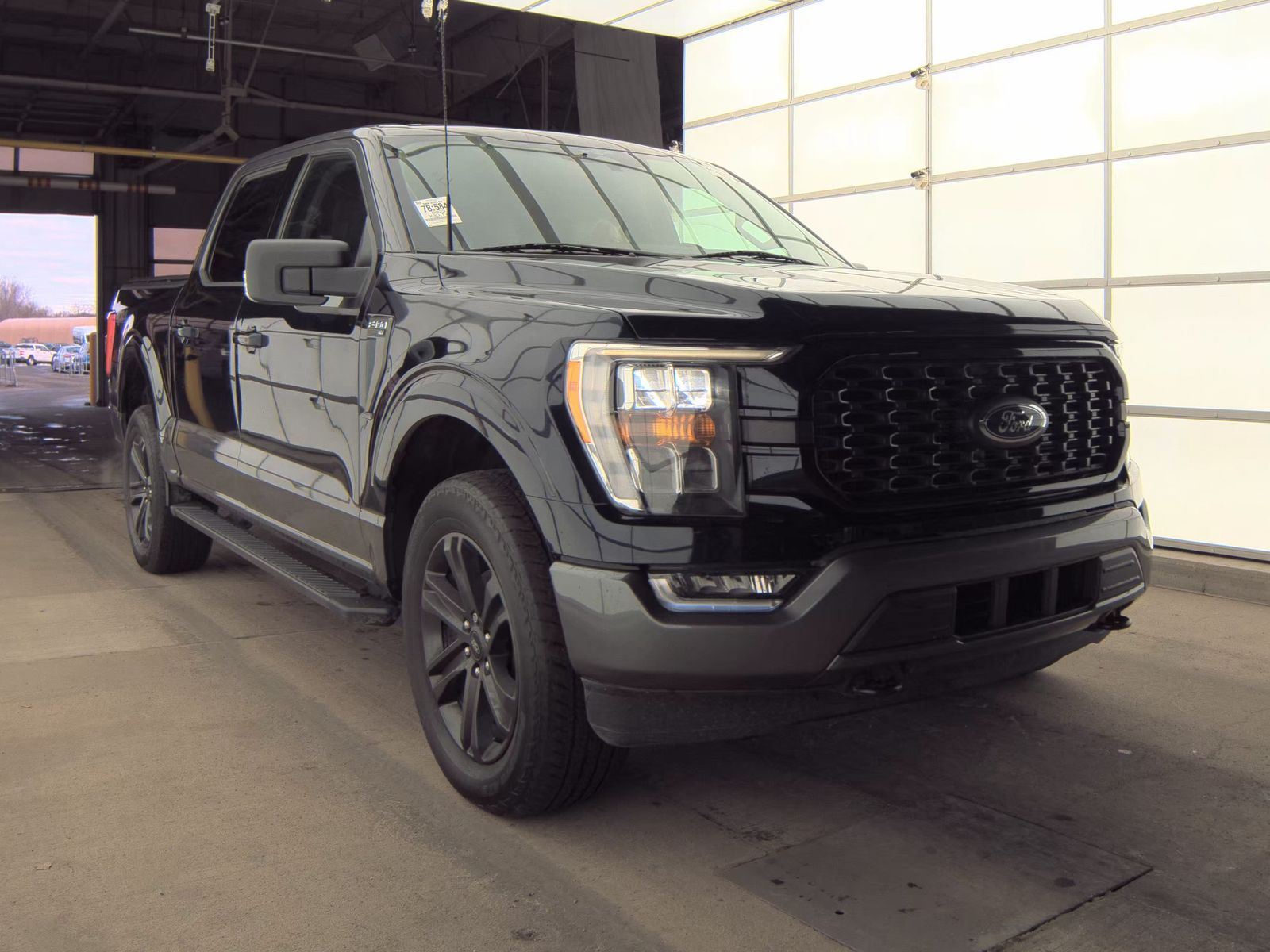 2023 Ford F-150 XLT AWD