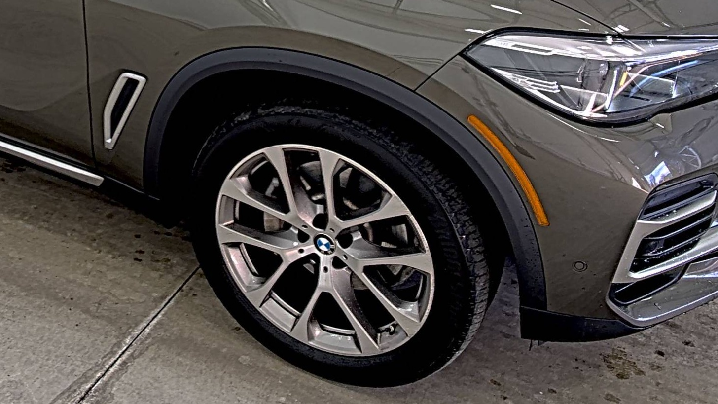 2022 BMW X5 xDrive40i AWD