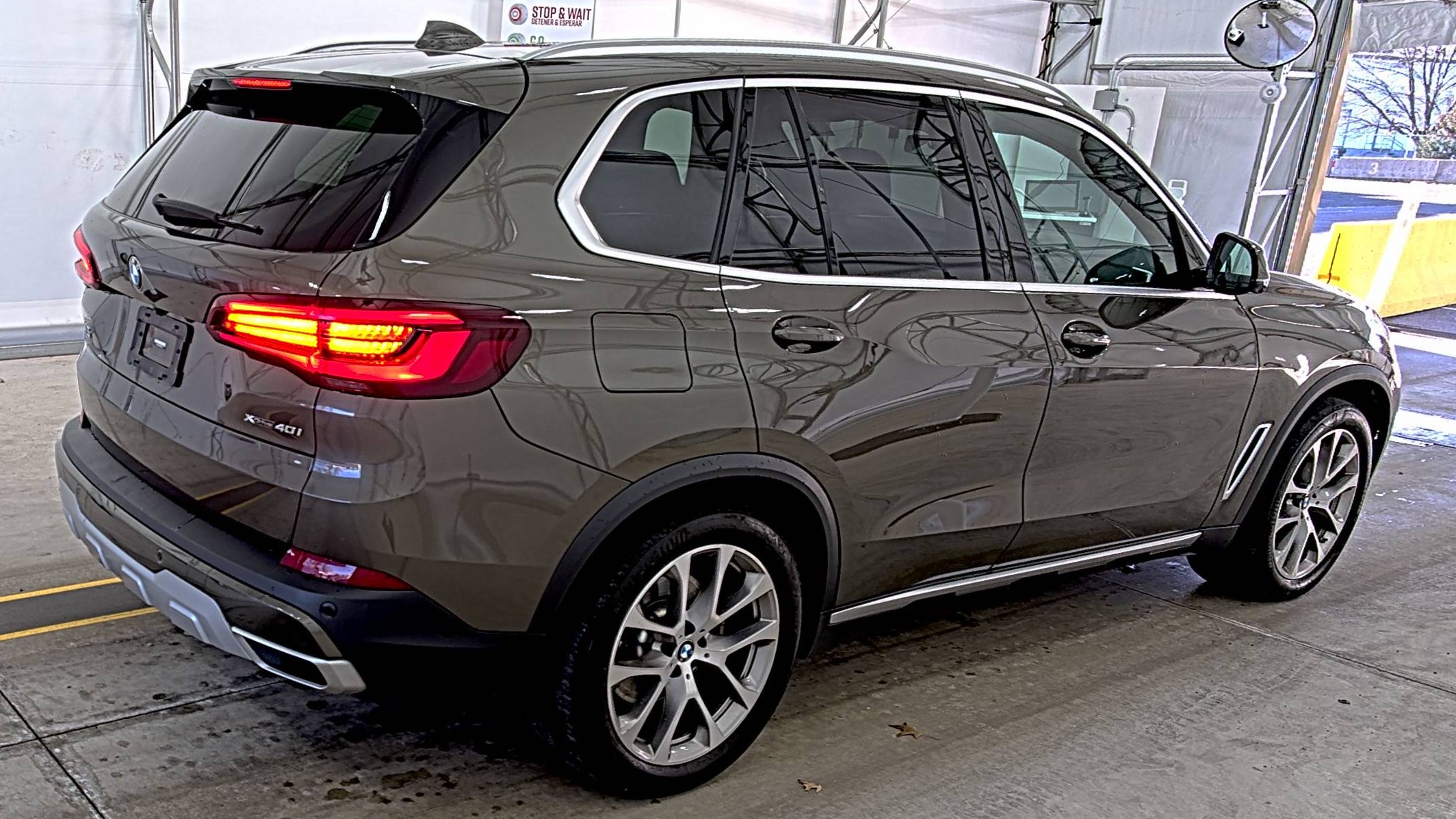 2022 BMW X5 xDrive40i AWD