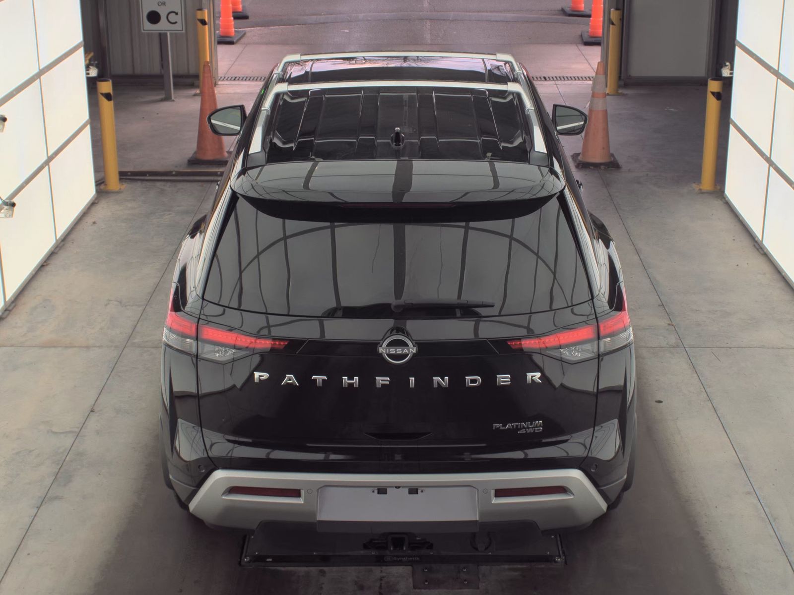 2024 Nissan Pathfinder Platinum AWD