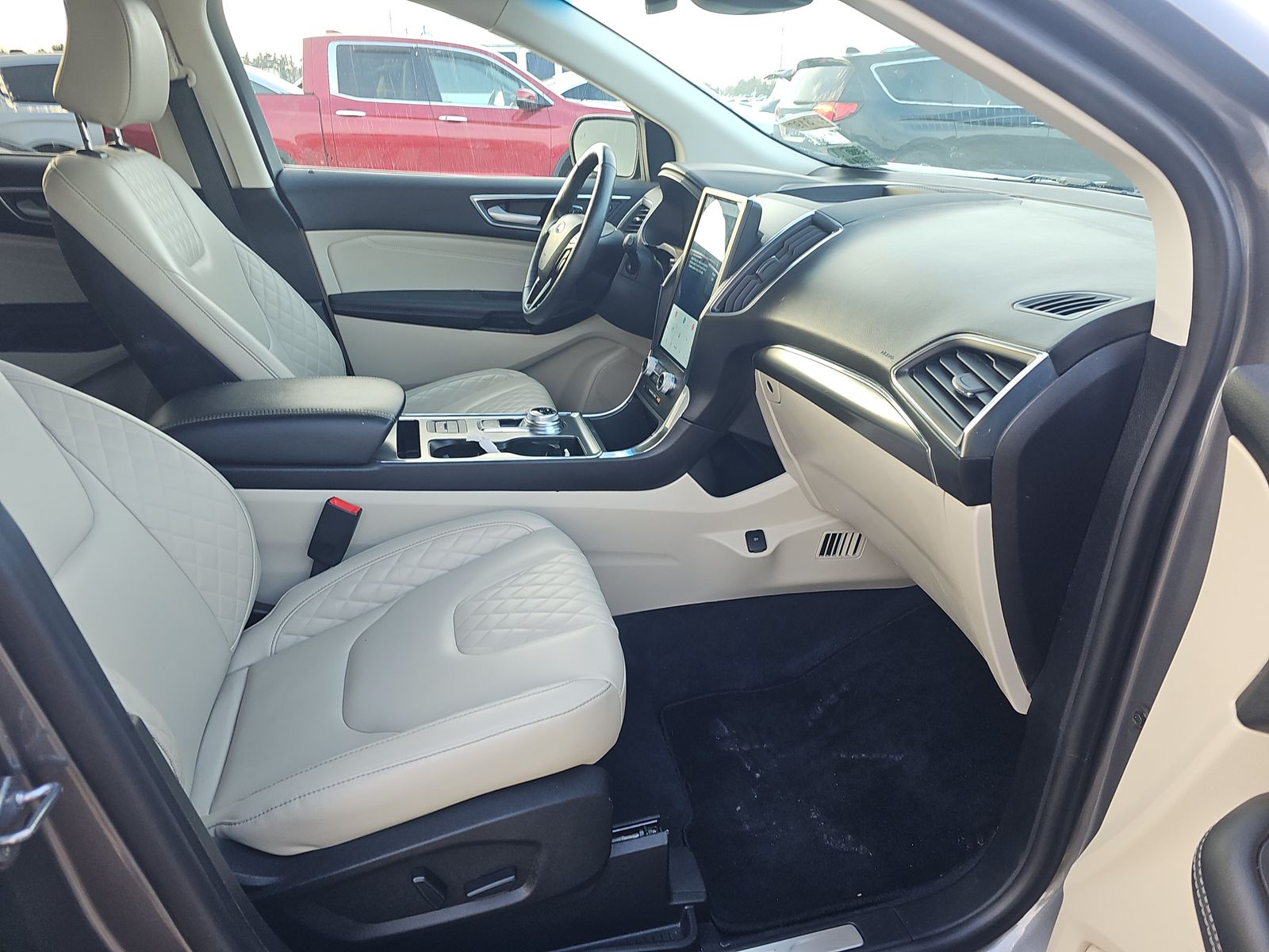 2024 Ford Edge Titanium AWD