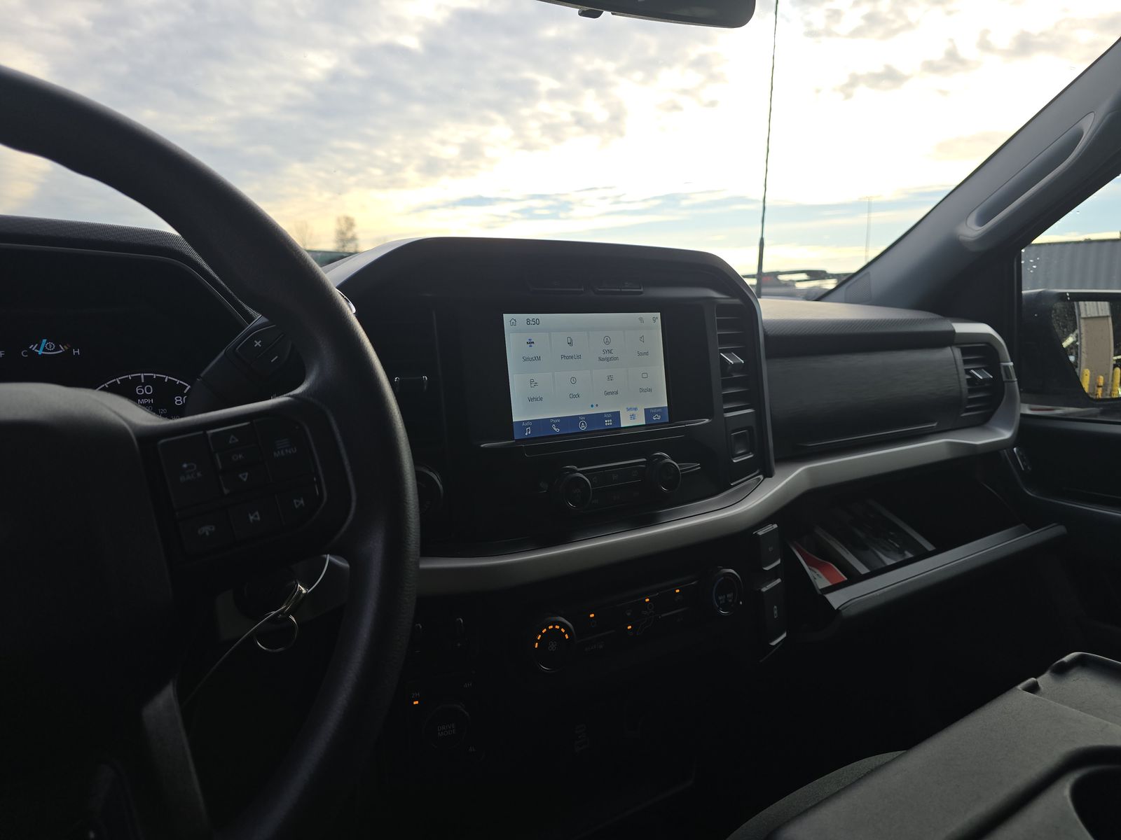 2023 Ford F-150 XLT AWD