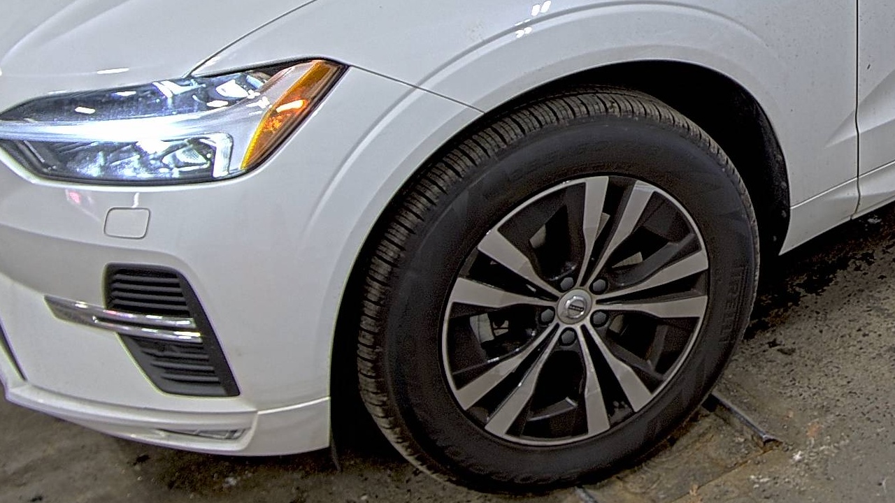 2023 Volvo XC60 B5 Core AWD