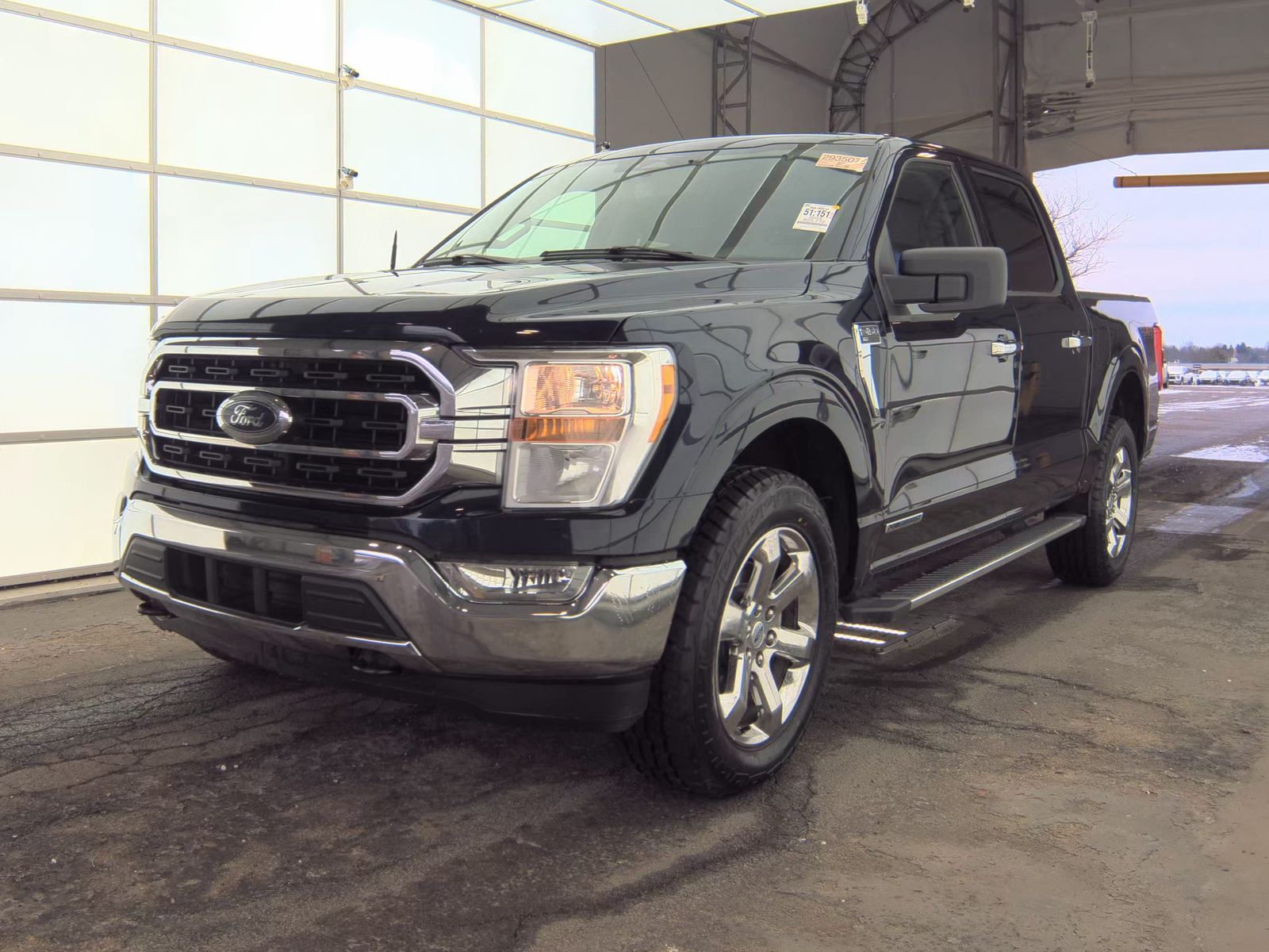 2023 Ford F-150 Hybrid XLT AWD