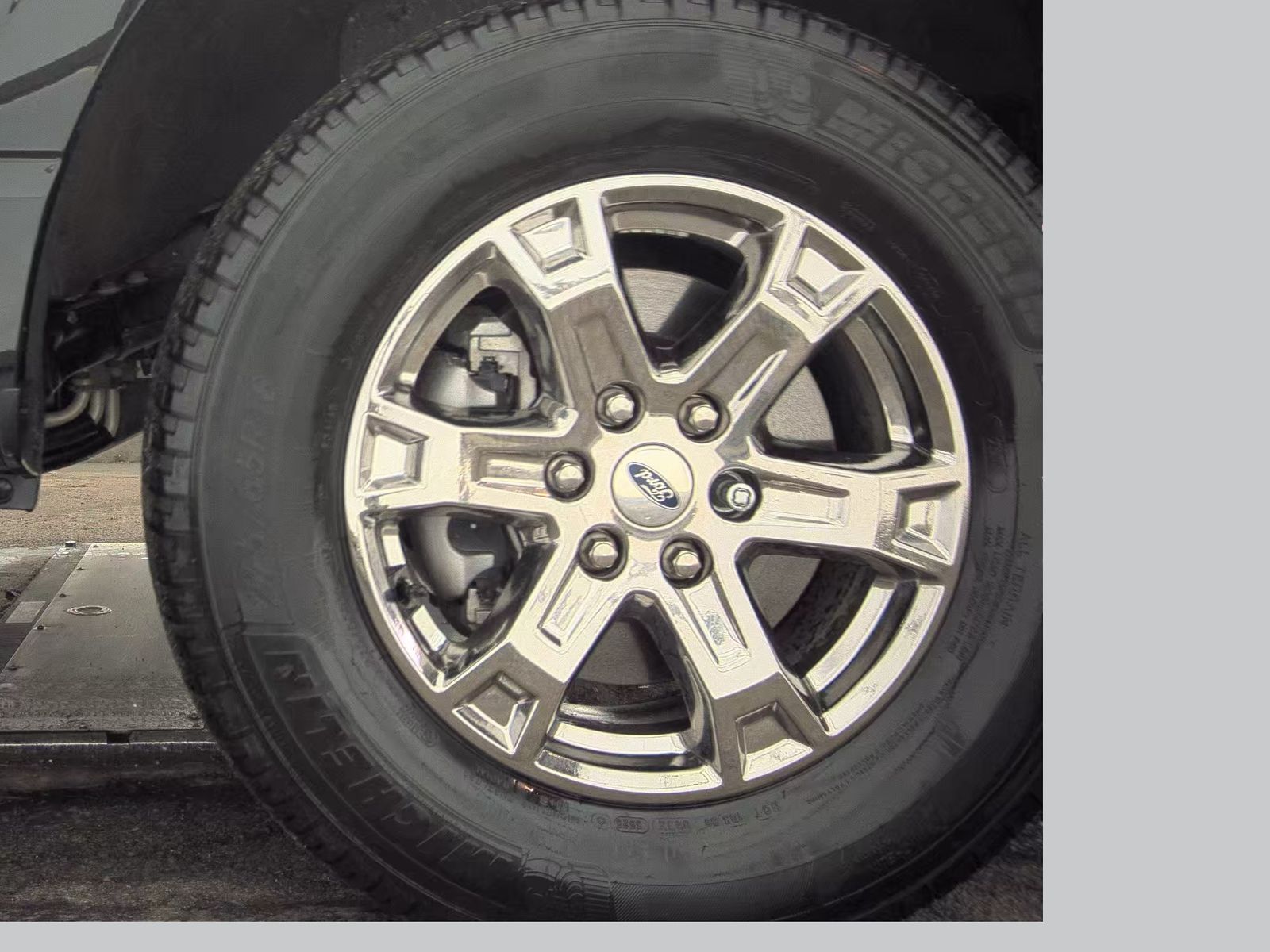 2023 Ford F-150 Hybrid XLT AWD