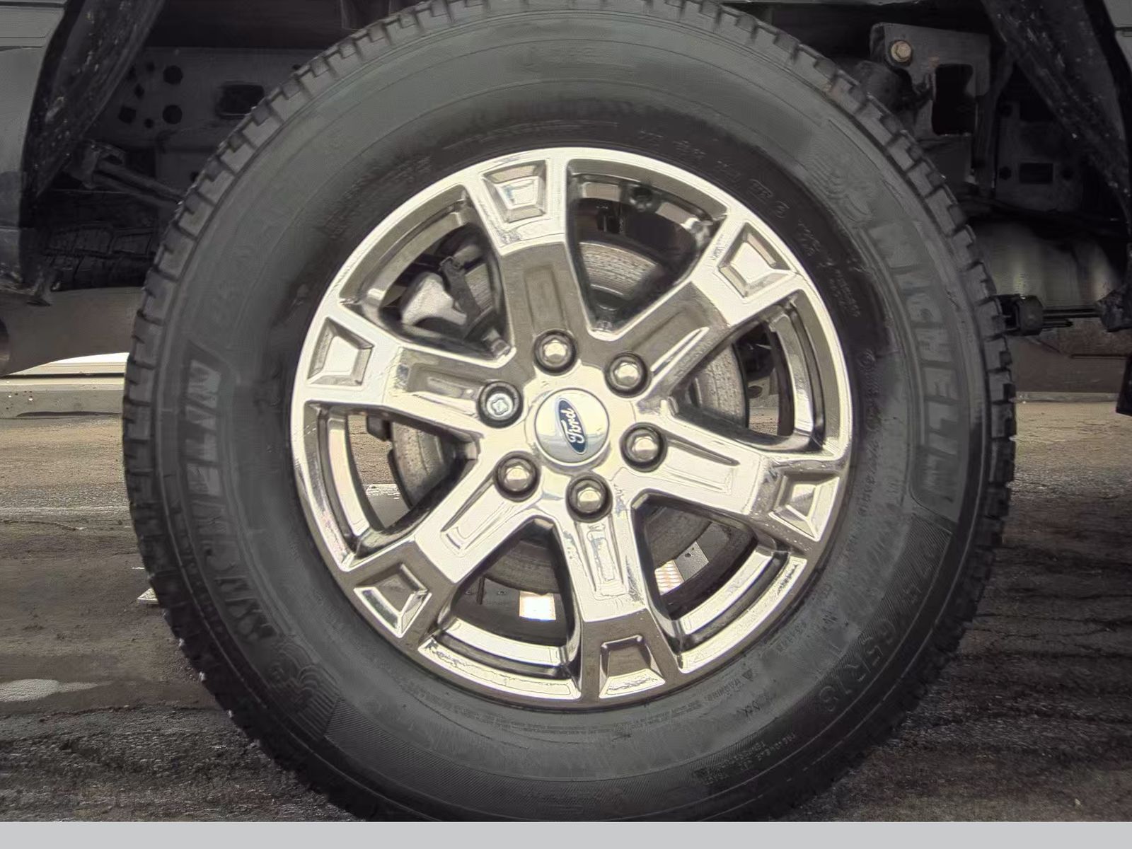 2023 Ford F-150 Hybrid XLT AWD