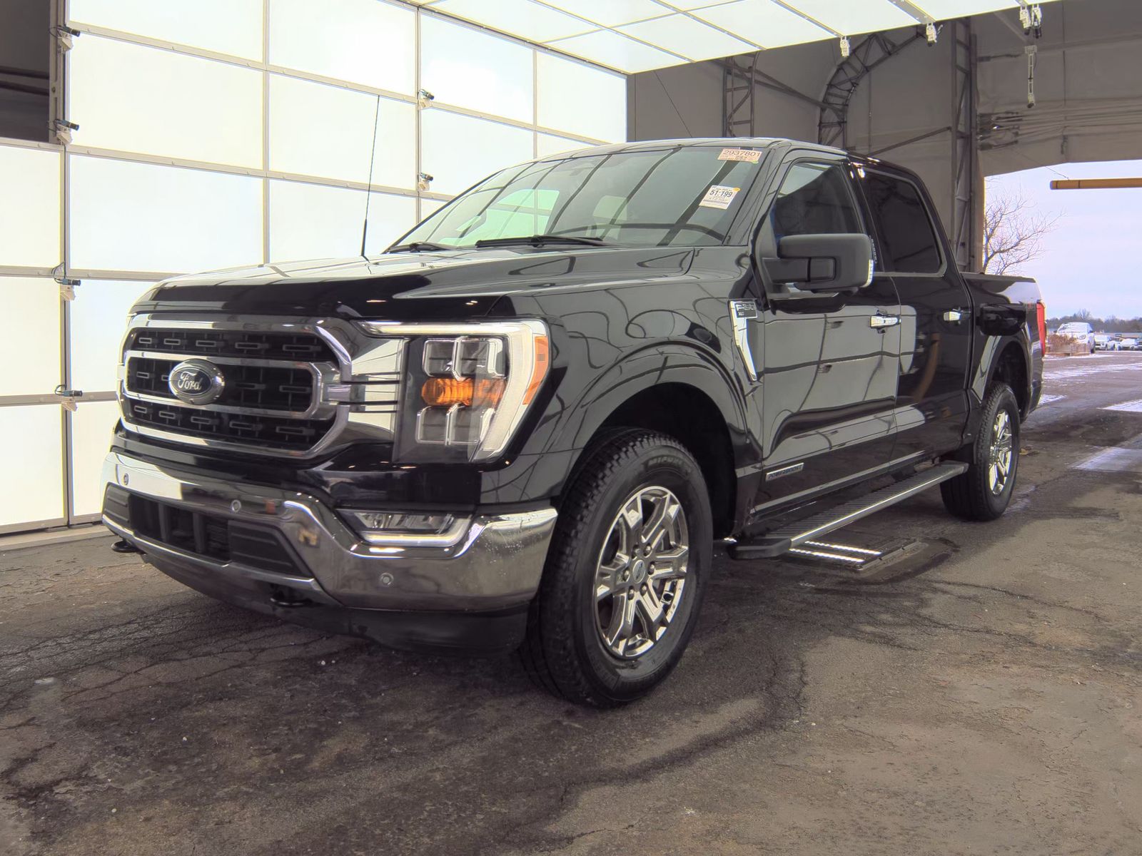 2023 Ford F-150 Hybrid XLT AWD
