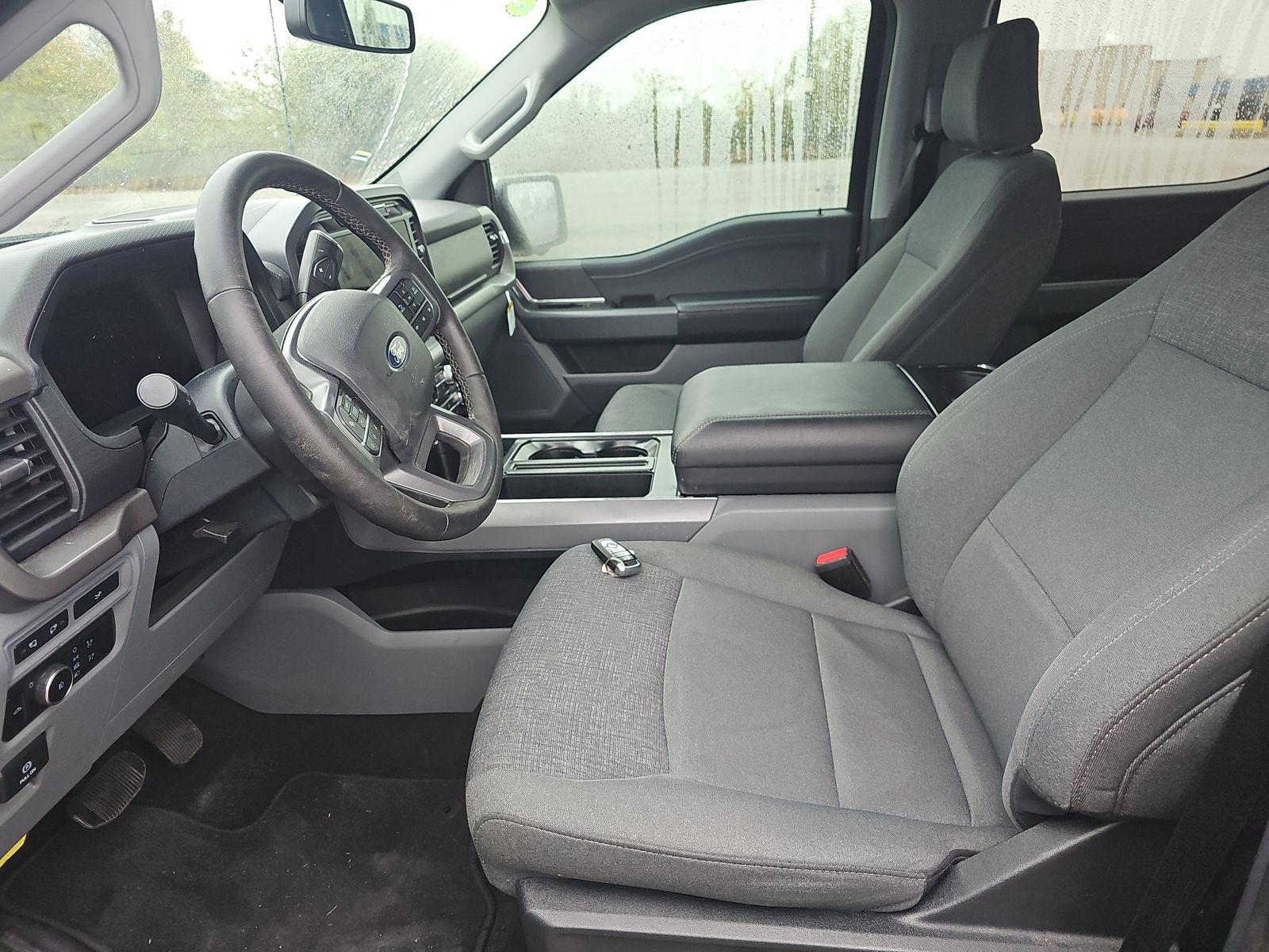 2024 Ford F-150 XLT RWD