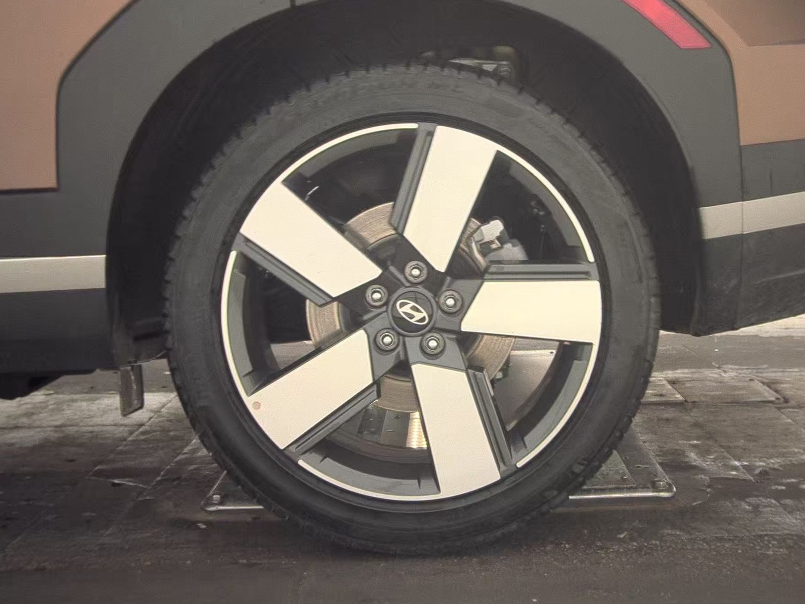 2025 Hyundai Santa Fe Hybrid Limited AWD