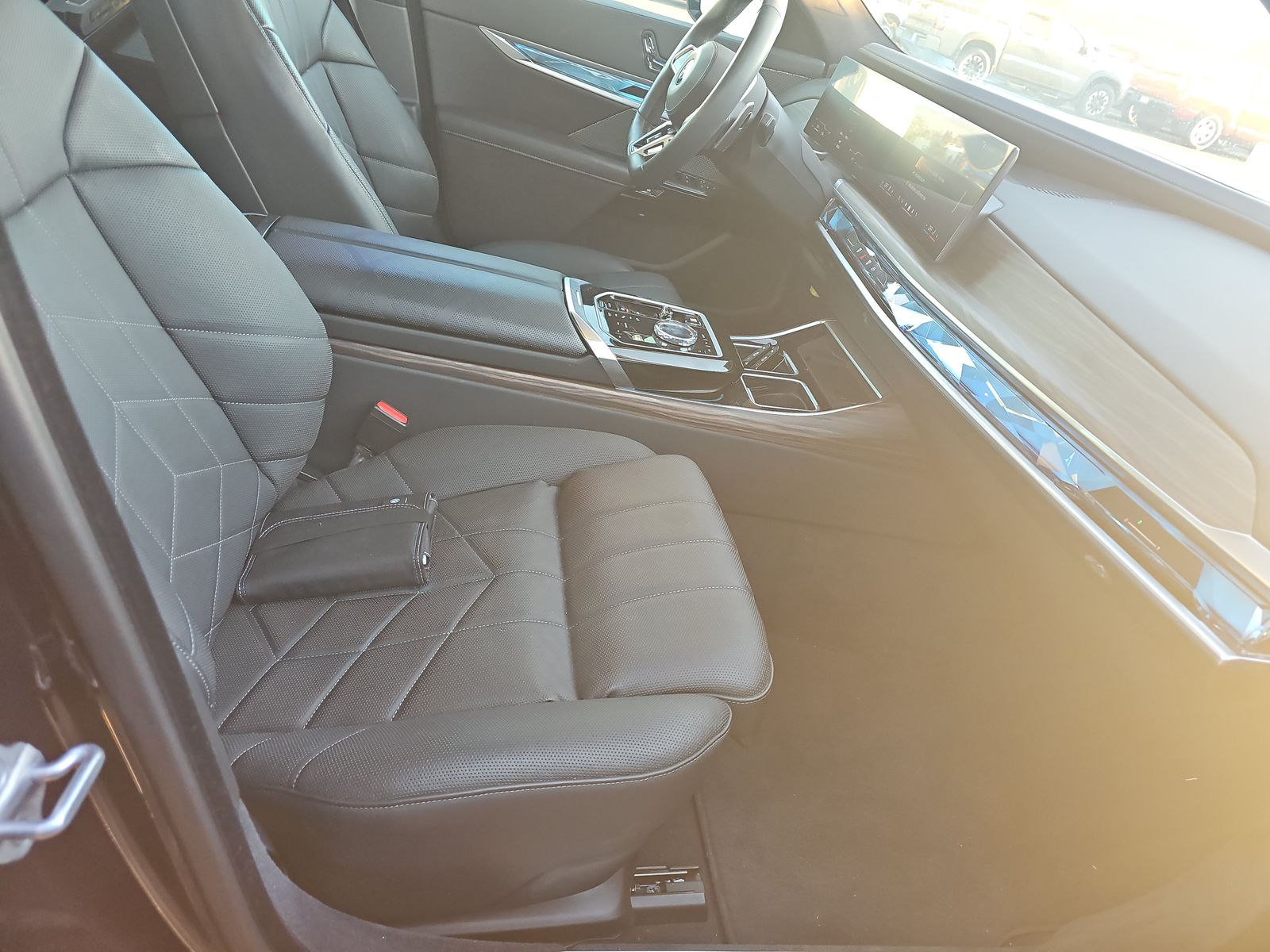 2024 BMW 7 Series 760i xDrive AWD