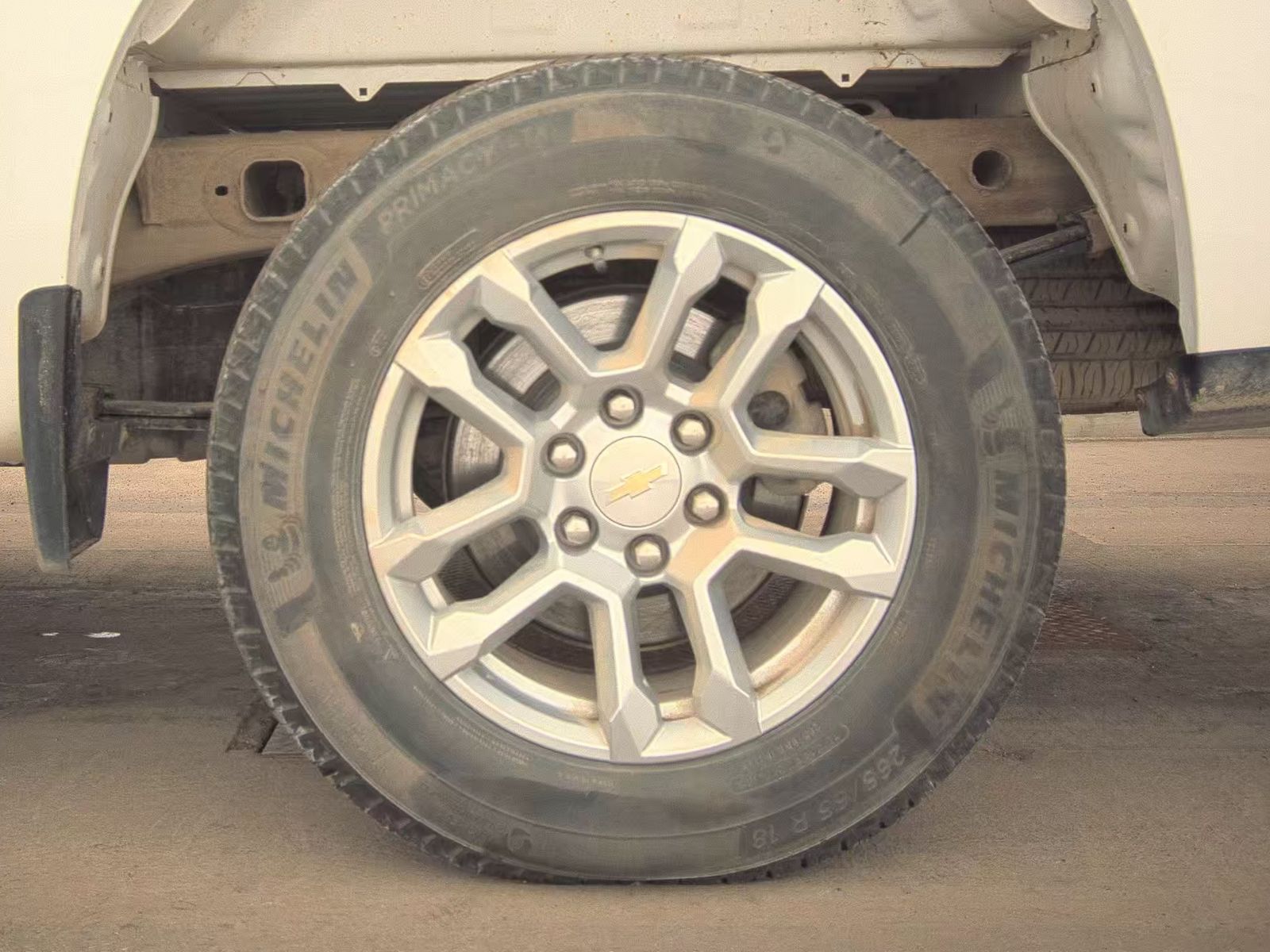 2023 Chevrolet Silverado 1500 LT AWD