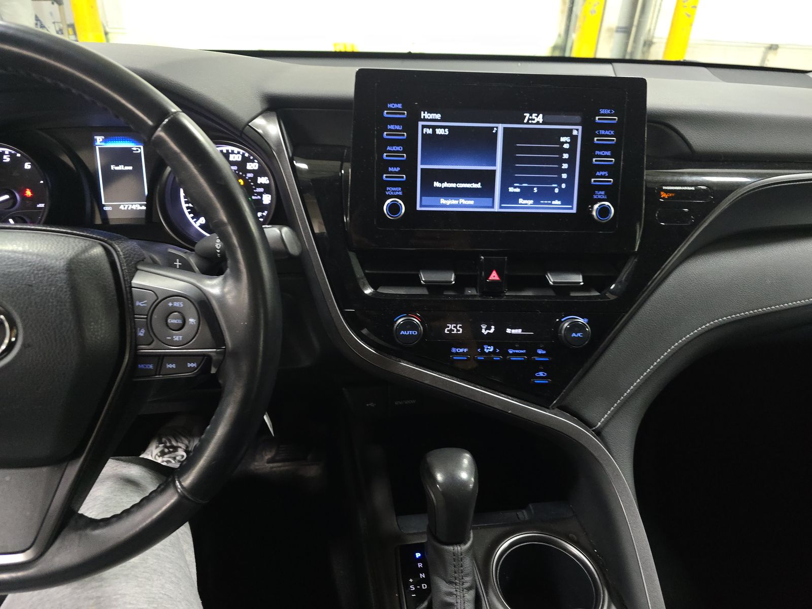 2023 Toyota Camry SE FWD