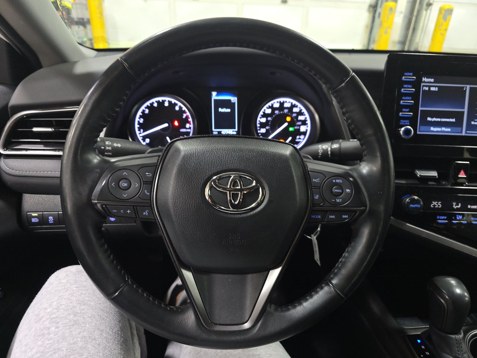 2023 Toyota Camry SE FWD