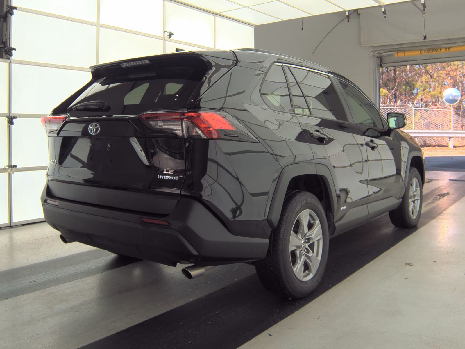 2023 Toyota RAV4 Hybrid LE AWD