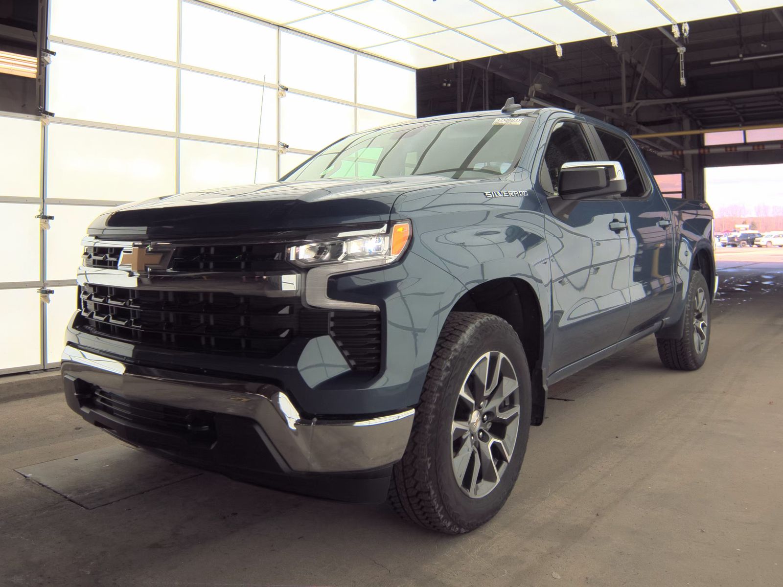 2024 Chevrolet Silverado 1500 LT AWD