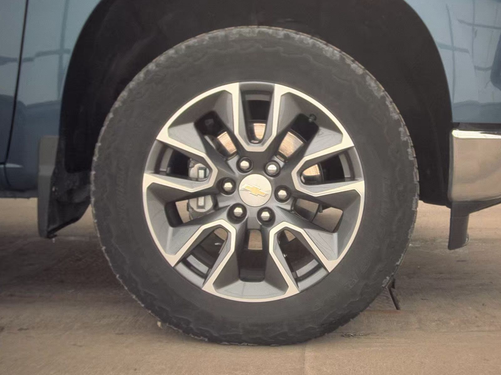 2024 Chevrolet Silverado 1500 LT AWD