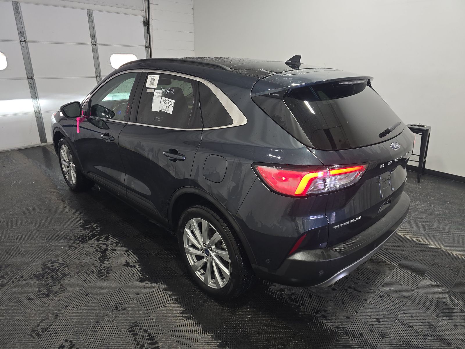 2022 Ford Escape Hybrid Titanium AWD