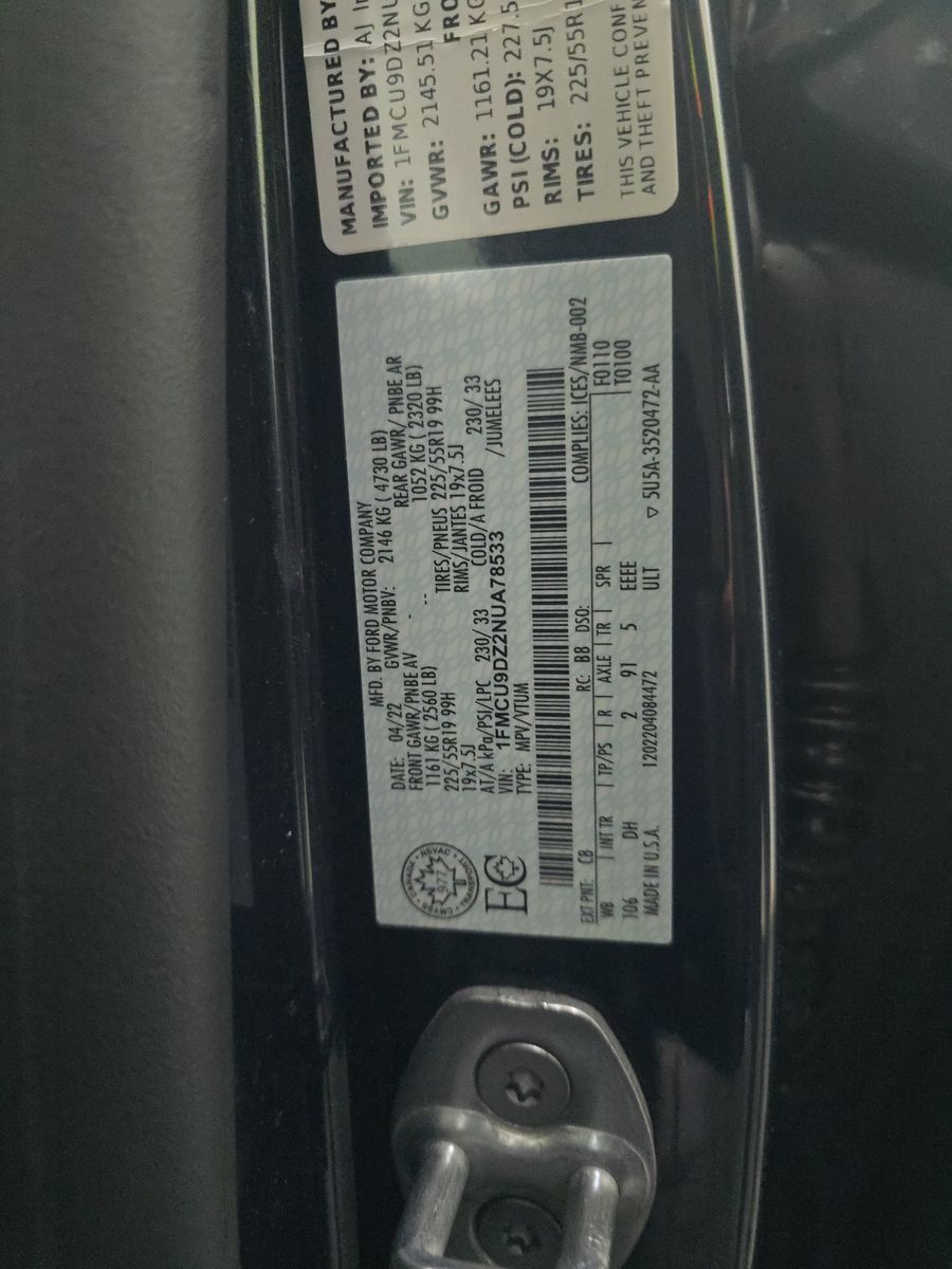 2022 Ford Escape Hybrid Titanium AWD