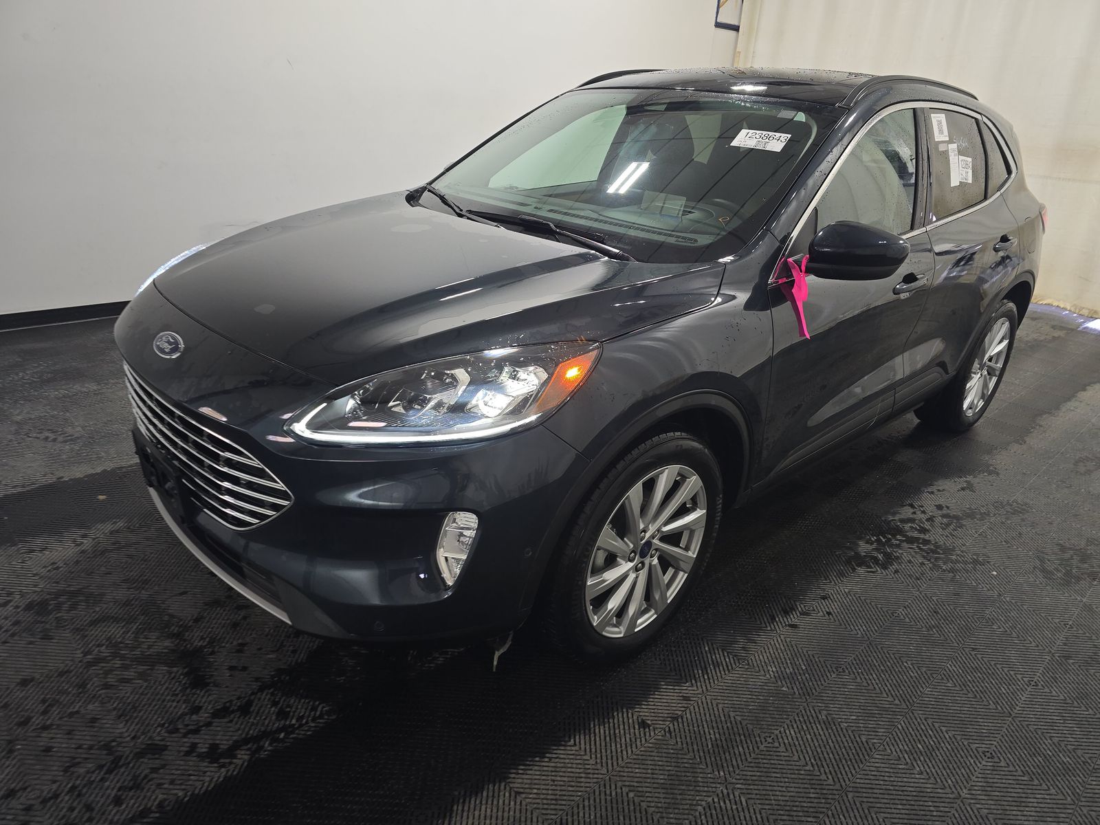 2022 Ford Escape Hybrid Titanium AWD