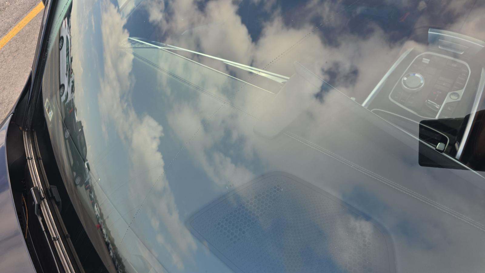 2023 BMW X7 M60i AWD