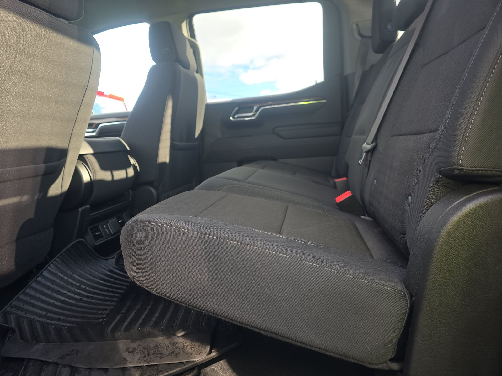 2024 Chevrolet Silverado 1500 LT AWD