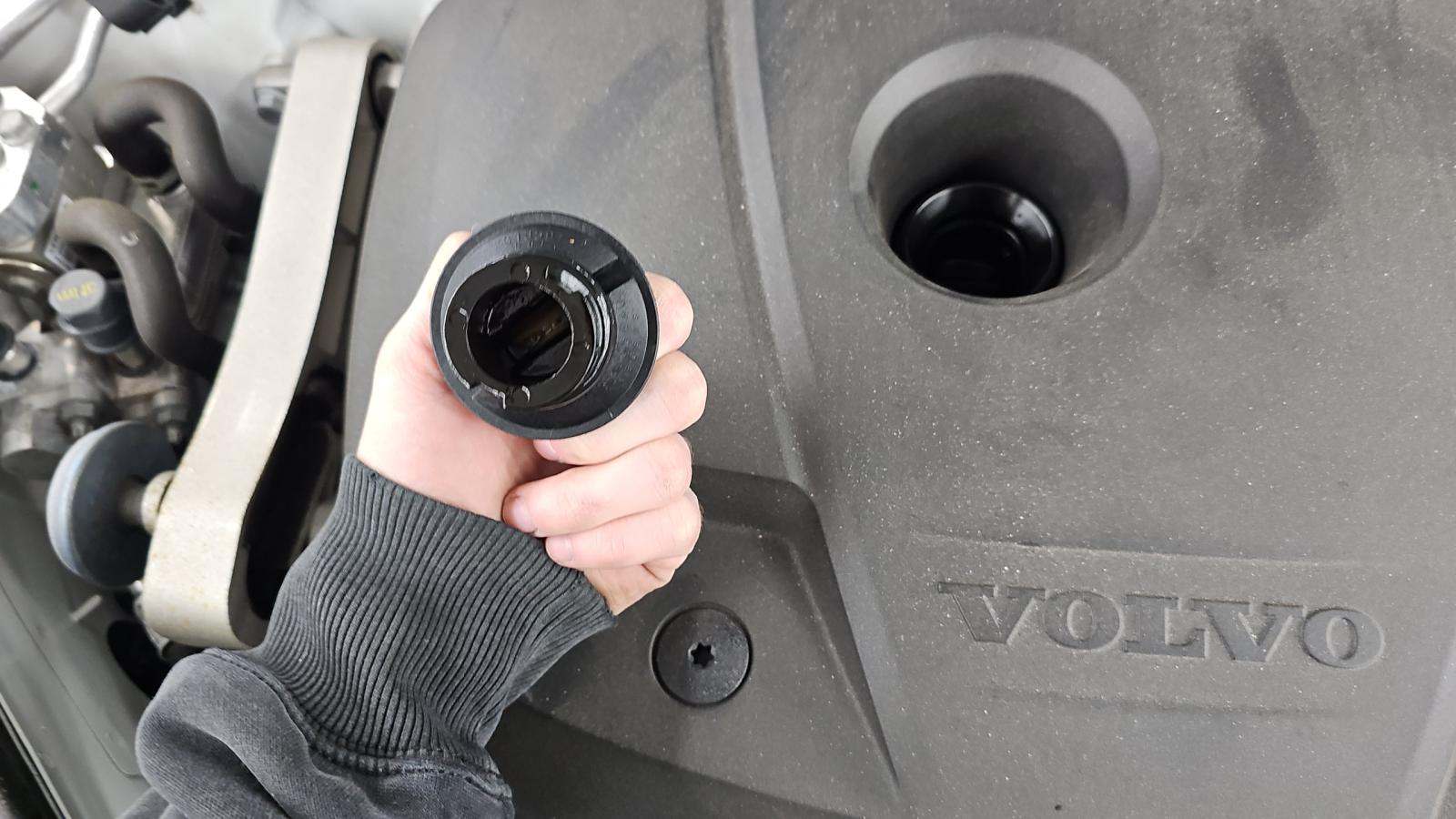 2024 Volvo XC90 Recharge T8 Plus AWD