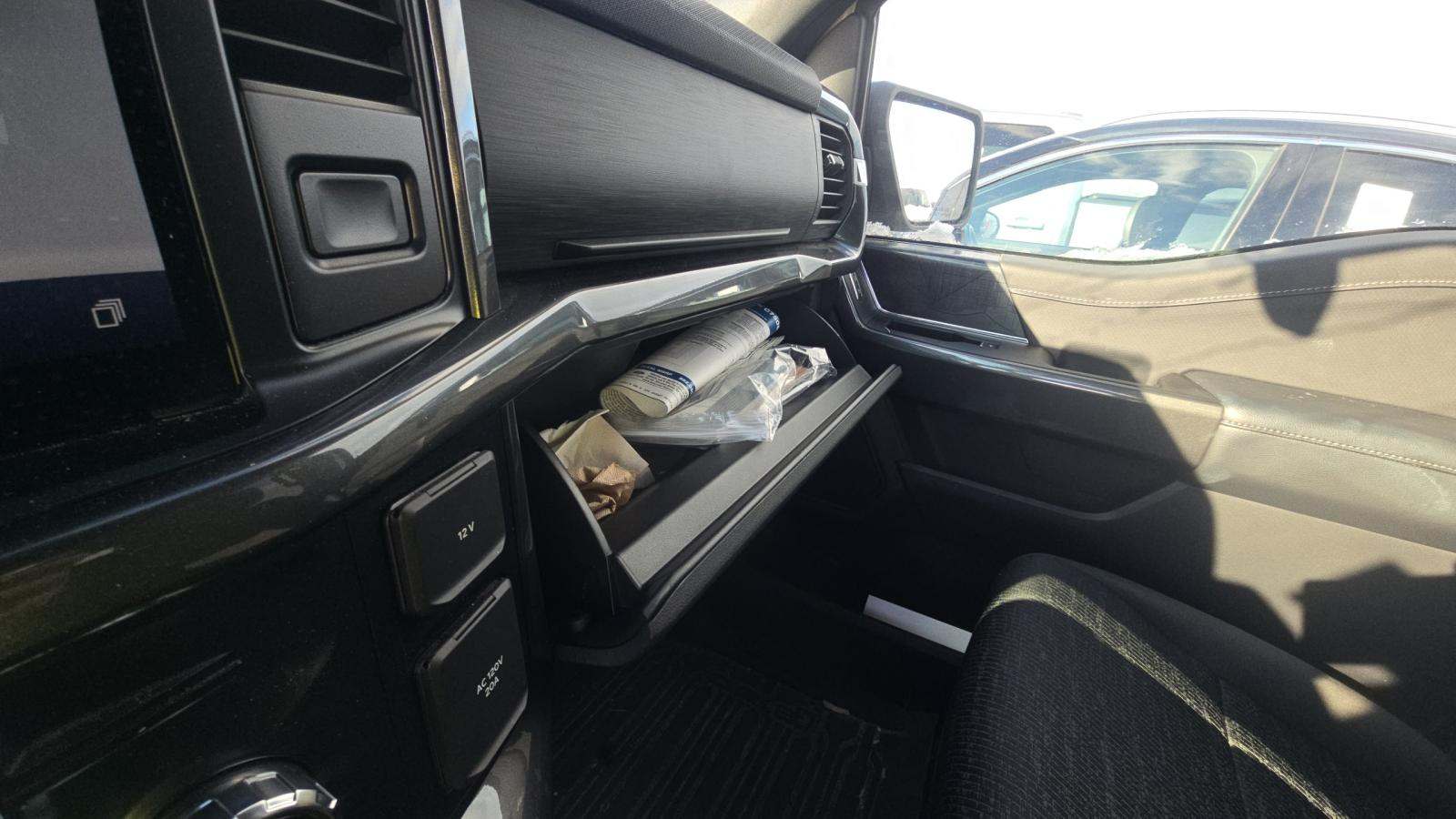 2023 Ford F-150 Hybrid XLT AWD