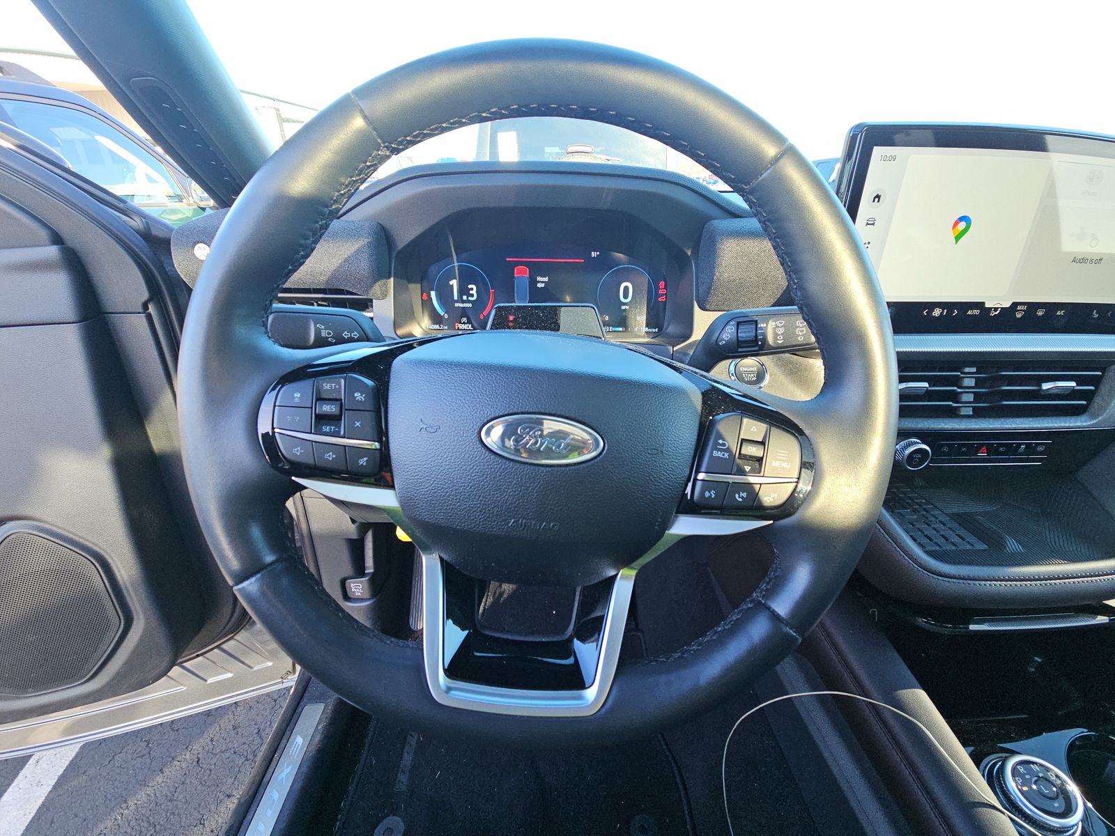 2025 Ford Explorer Platinum RWD