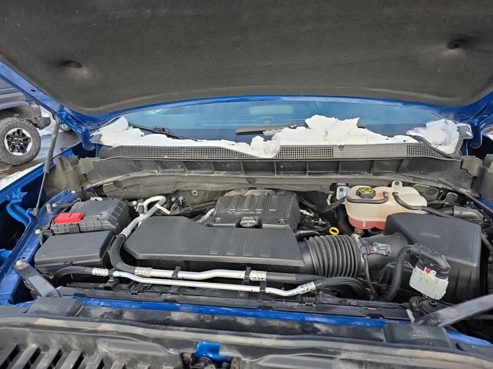 2023 Chevrolet Silverado 1500 Custom AWD