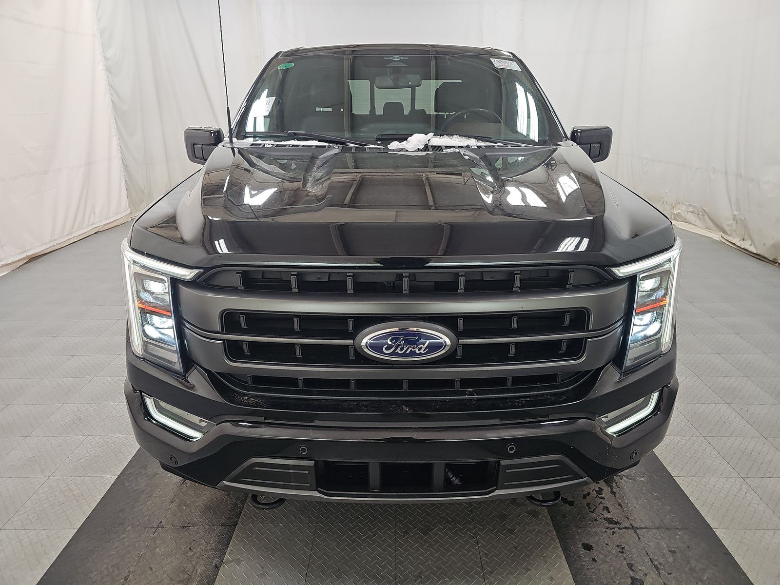 2023 Ford F-150 Lariat AWD