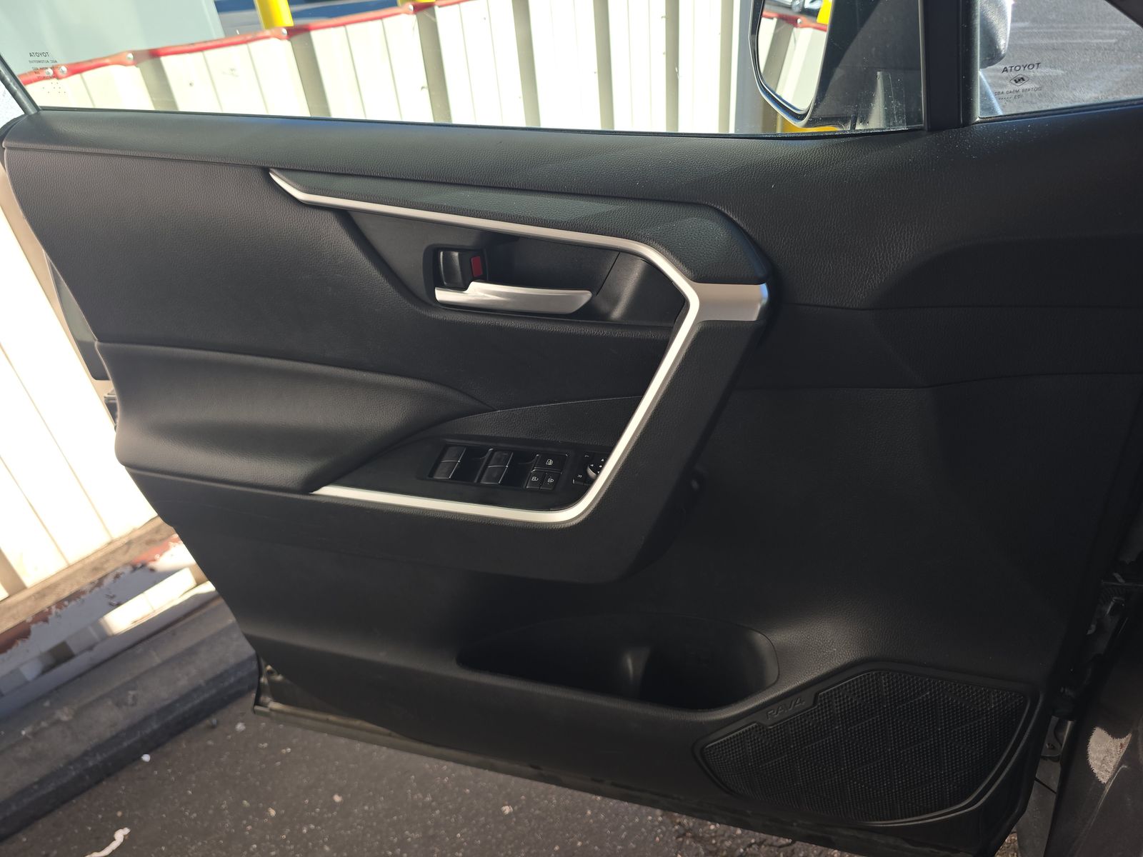 2024 Toyota RAV4 XLE AWD