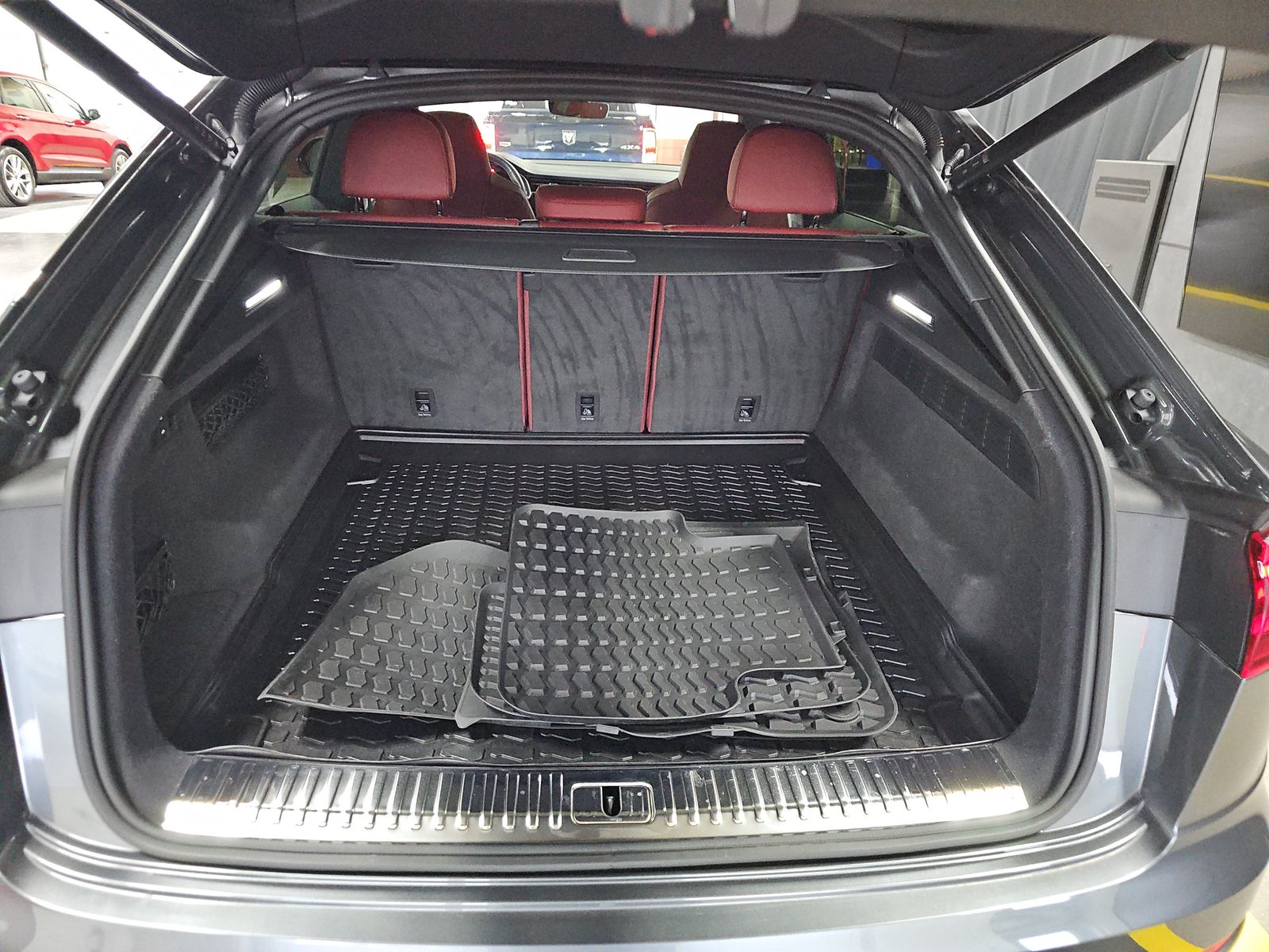 2024 Audi SQ8 Premium Plus AWD