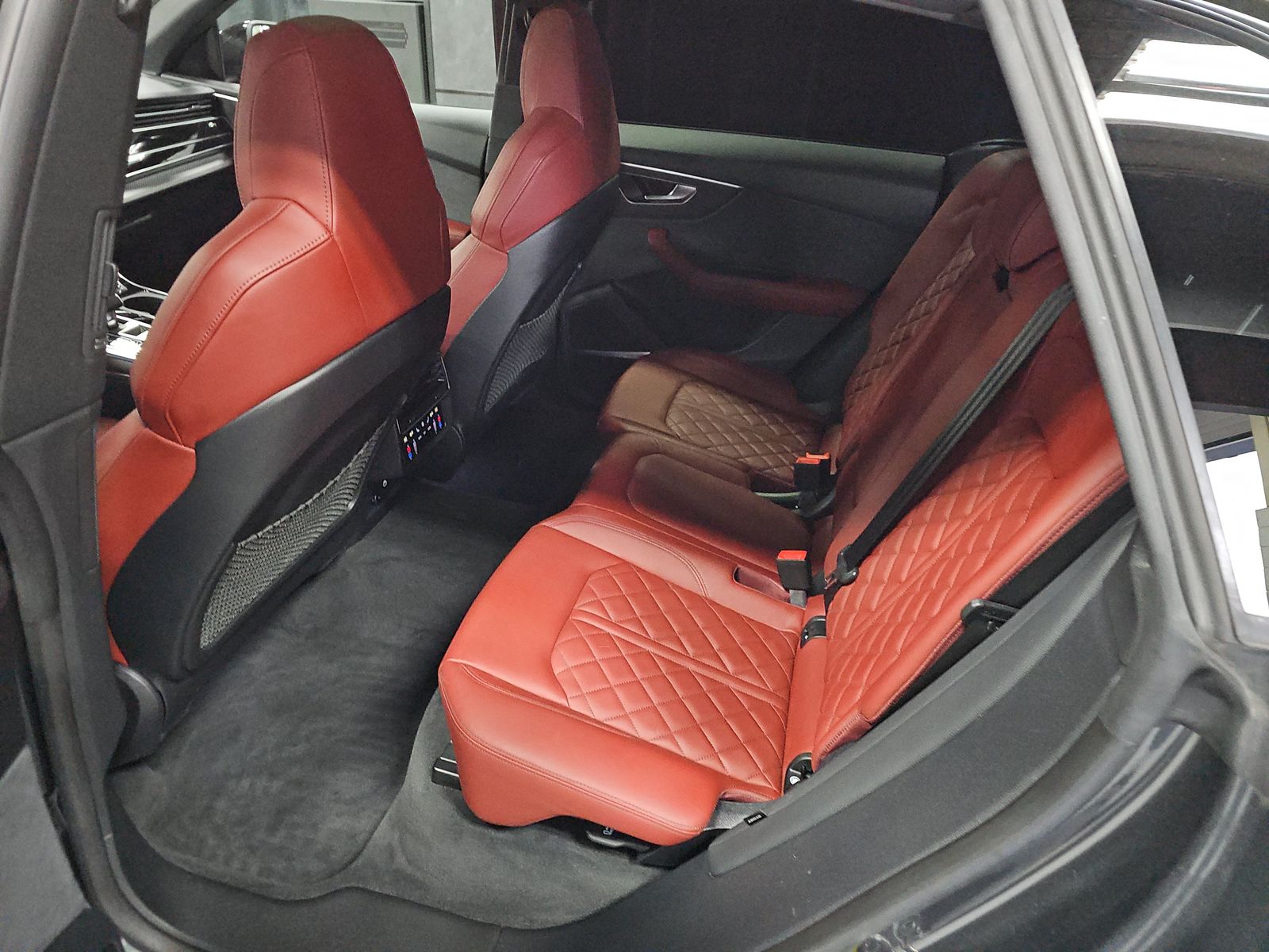 2024 Audi SQ8 Premium Plus AWD