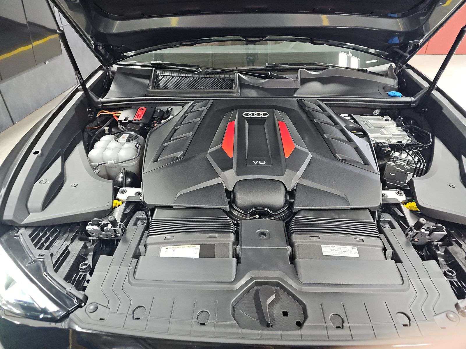 2024 Audi SQ8 Premium Plus AWD