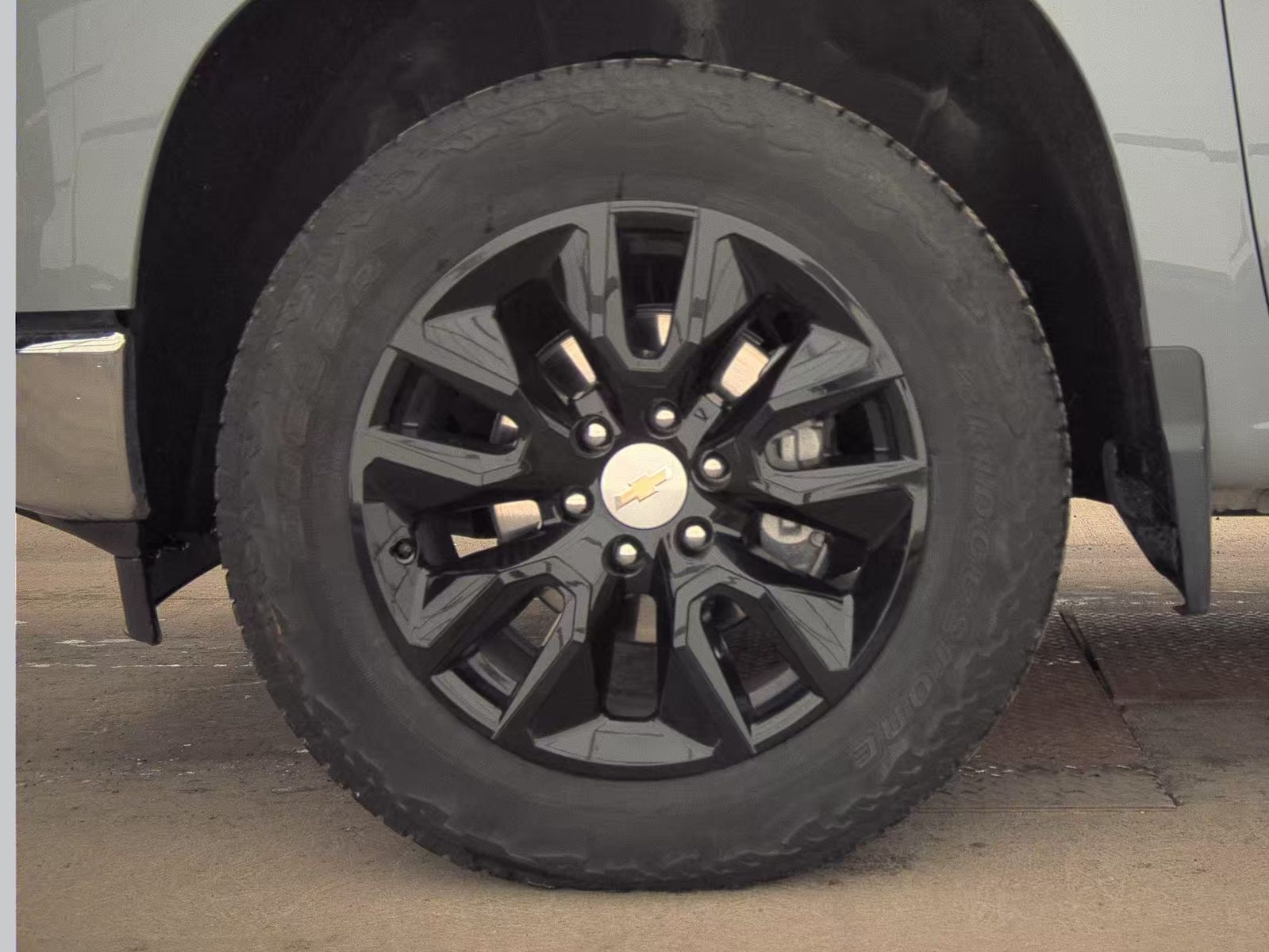 2024 Chevrolet Silverado 1500 LT AWD