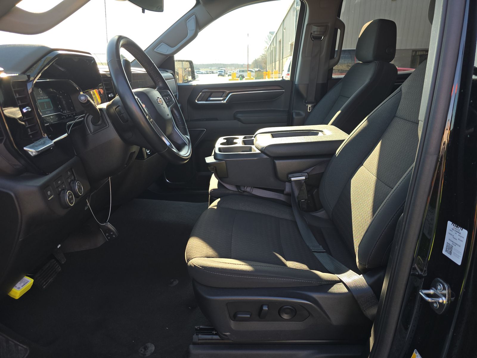 2023 Chevrolet Silverado 1500 LT AWD