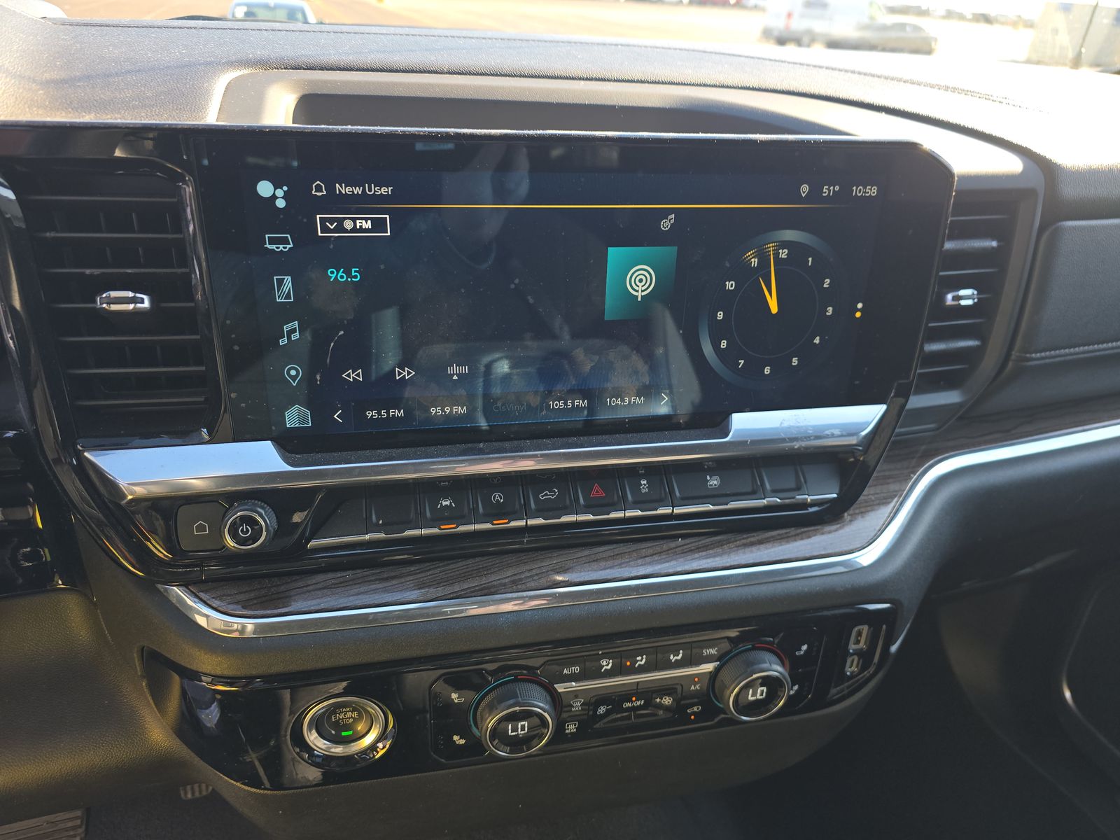 2023 Chevrolet Silverado 1500 LT AWD