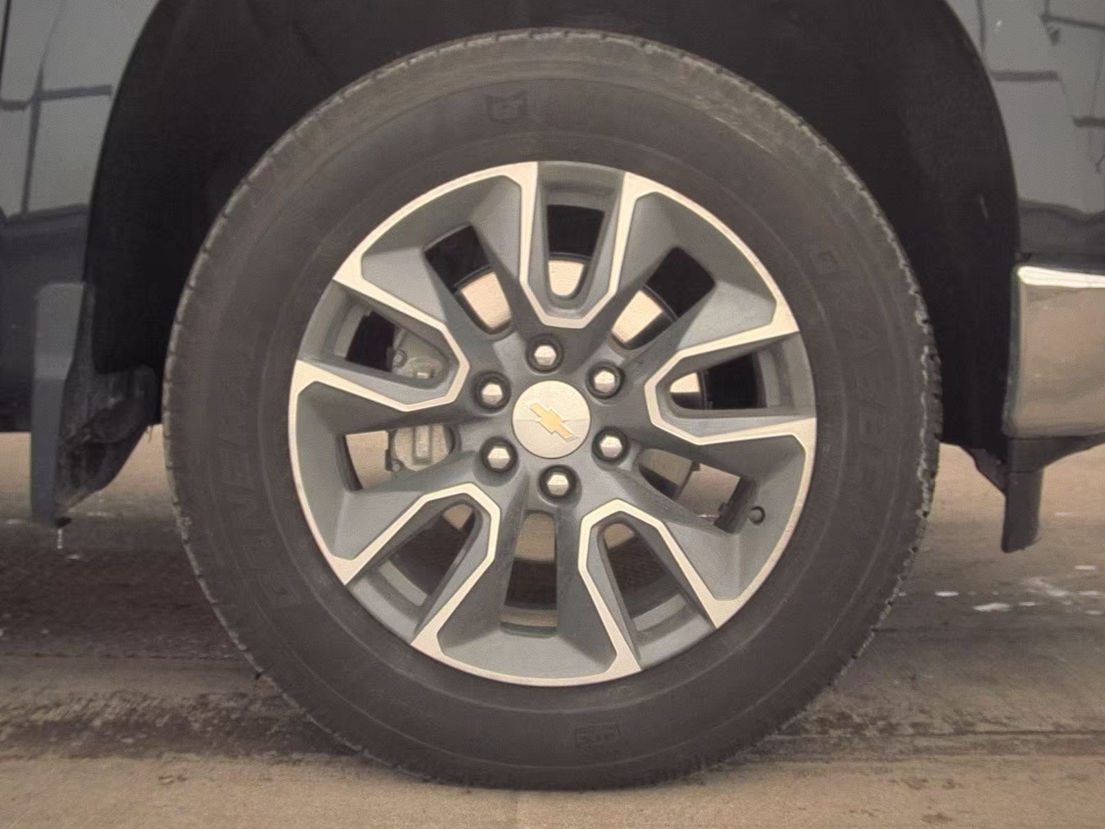 2024 Chevrolet Silverado 1500 LT AWD