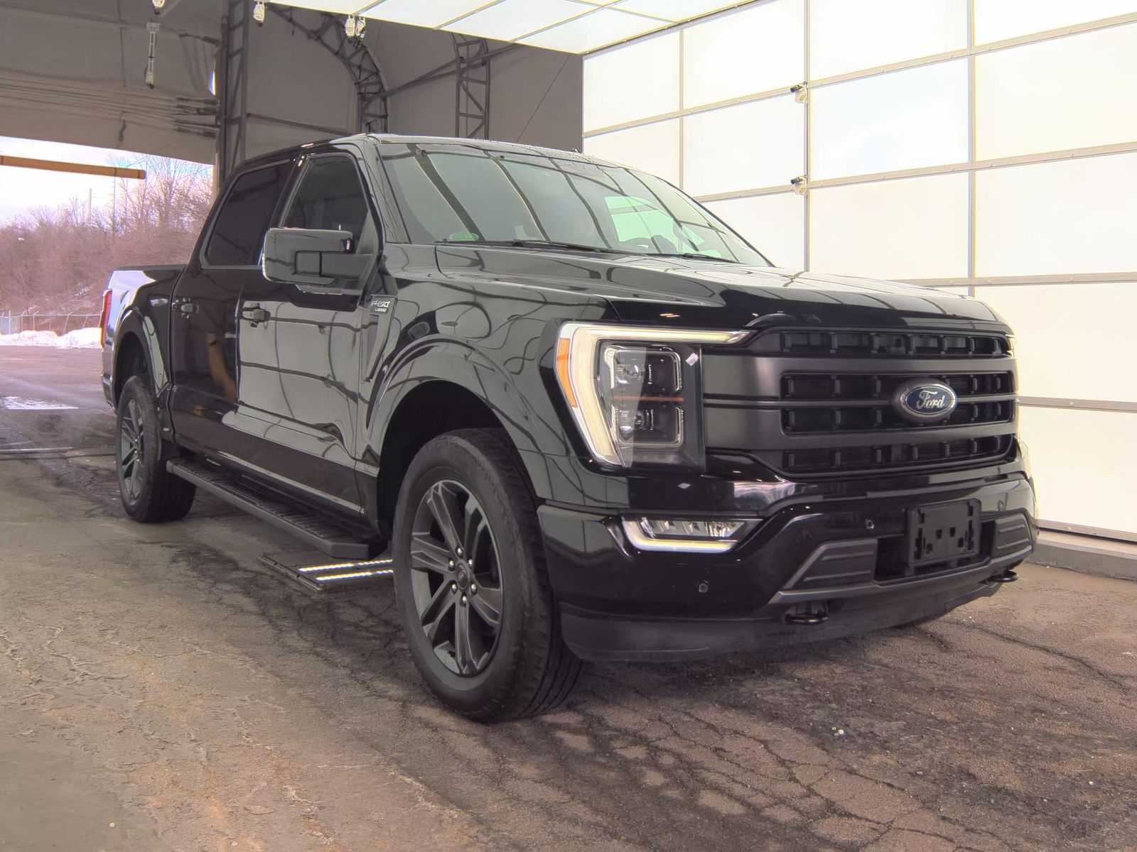 2023 Ford F-150 Lariat AWD