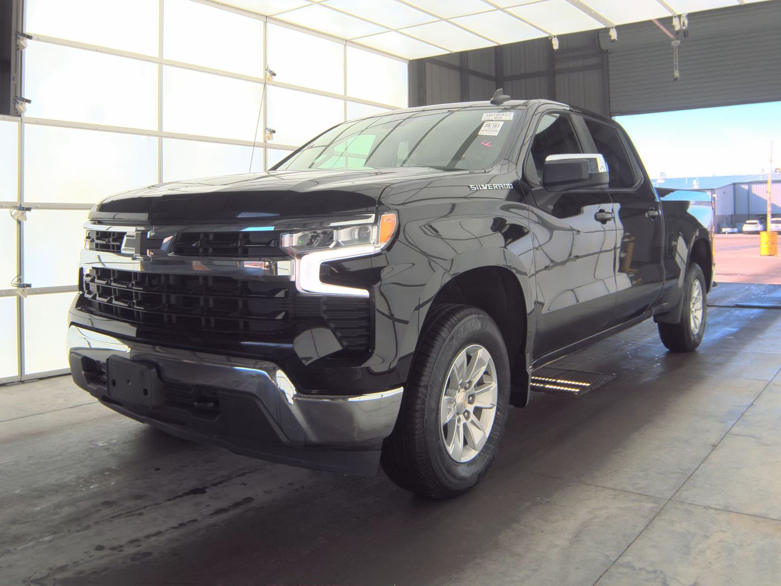 2023 Chevrolet Silverado 1500 LT AWD