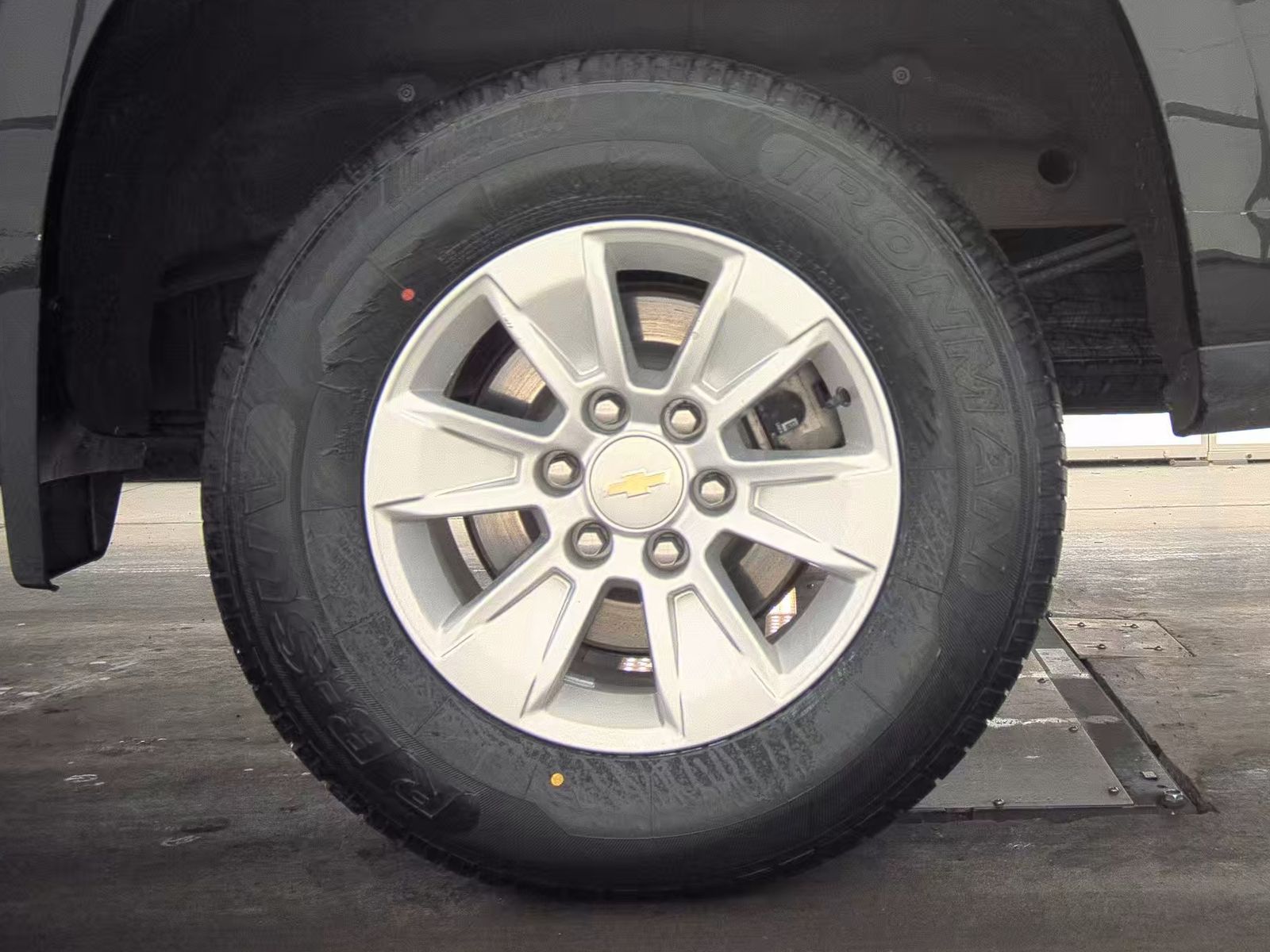 2023 Chevrolet Silverado 1500 LT AWD