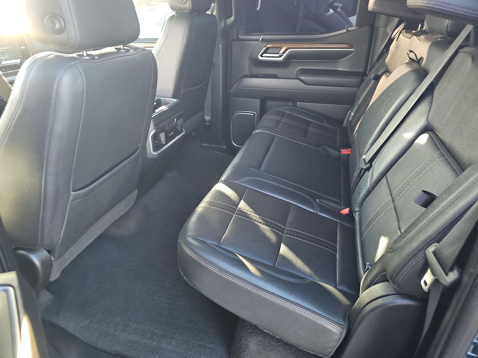 2022 Chevrolet Silverado 1500 High Country AWD