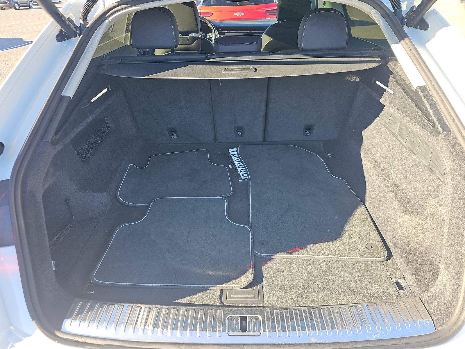 2022 Audi Q8 Premium AWD