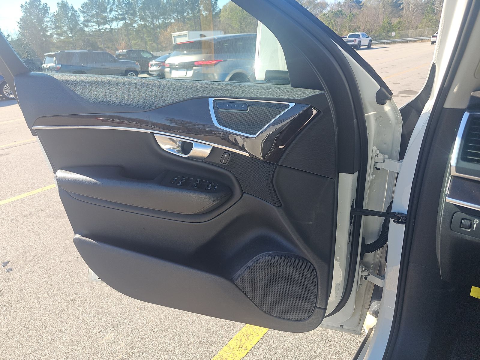 2019 Volvo XC90 T5 Momentum FWD