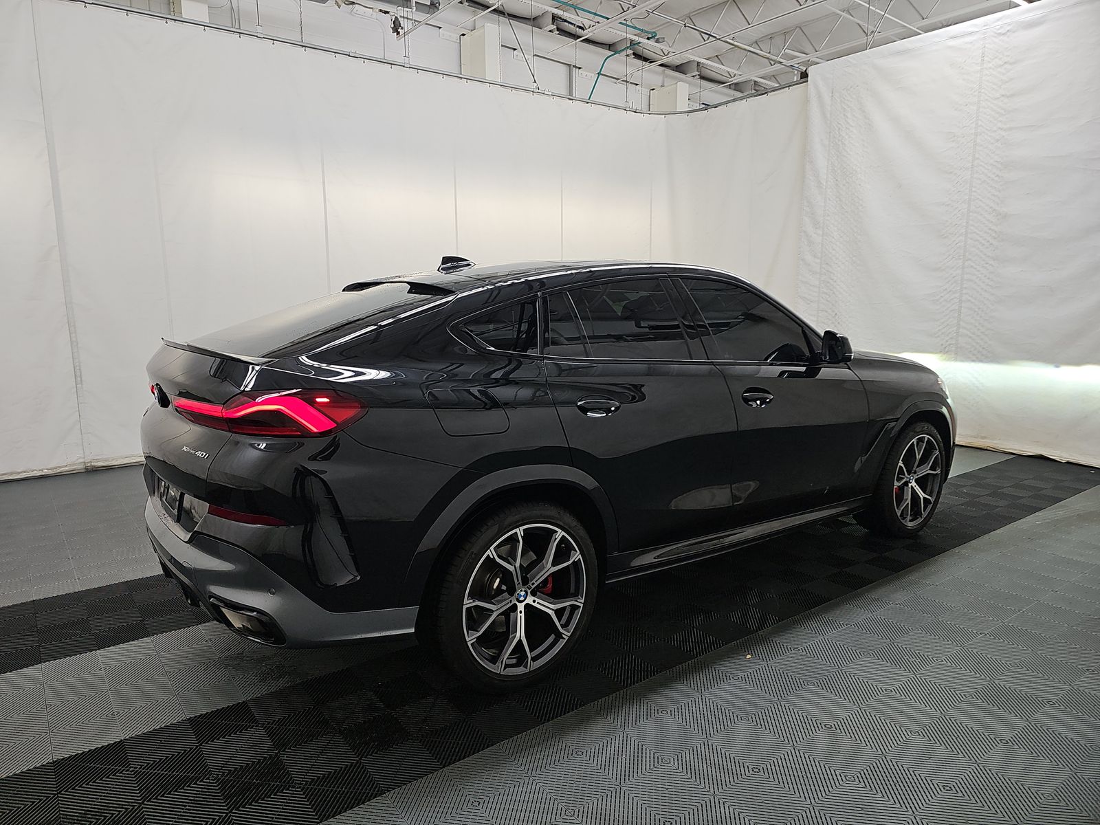 2023 BMW X6 xDrive40i AWD