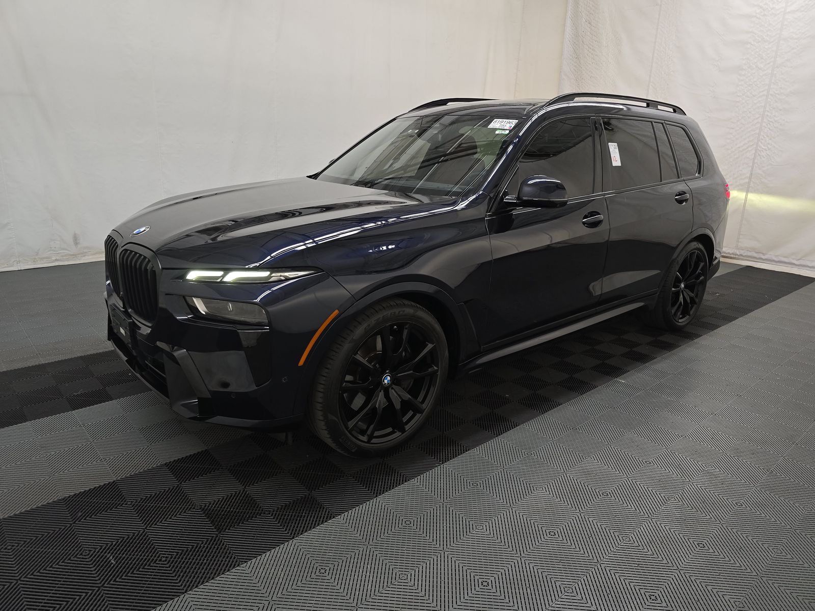 2023 BMW X7 xDrive40i AWD