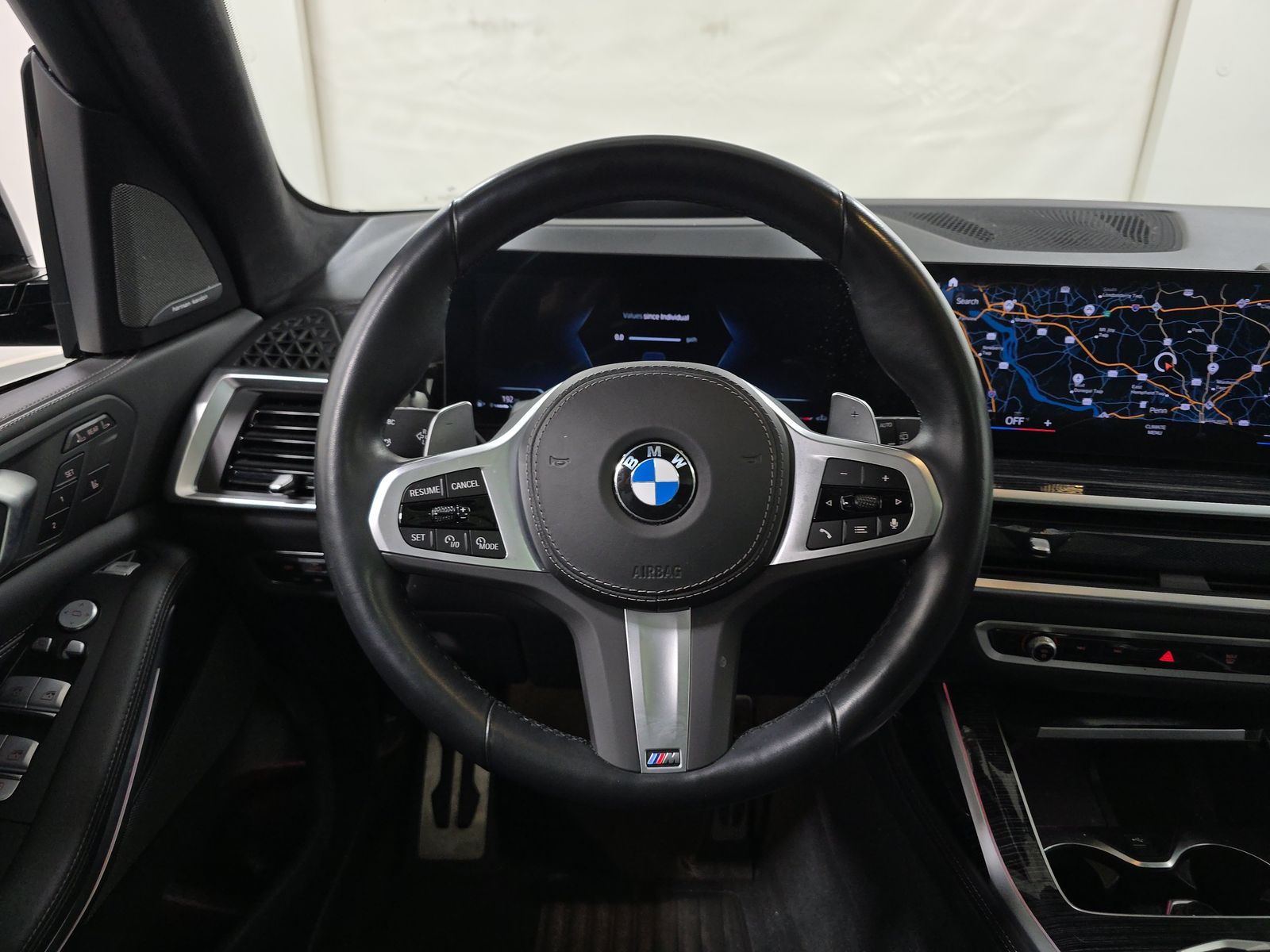 2023 BMW X7 xDrive40i AWD