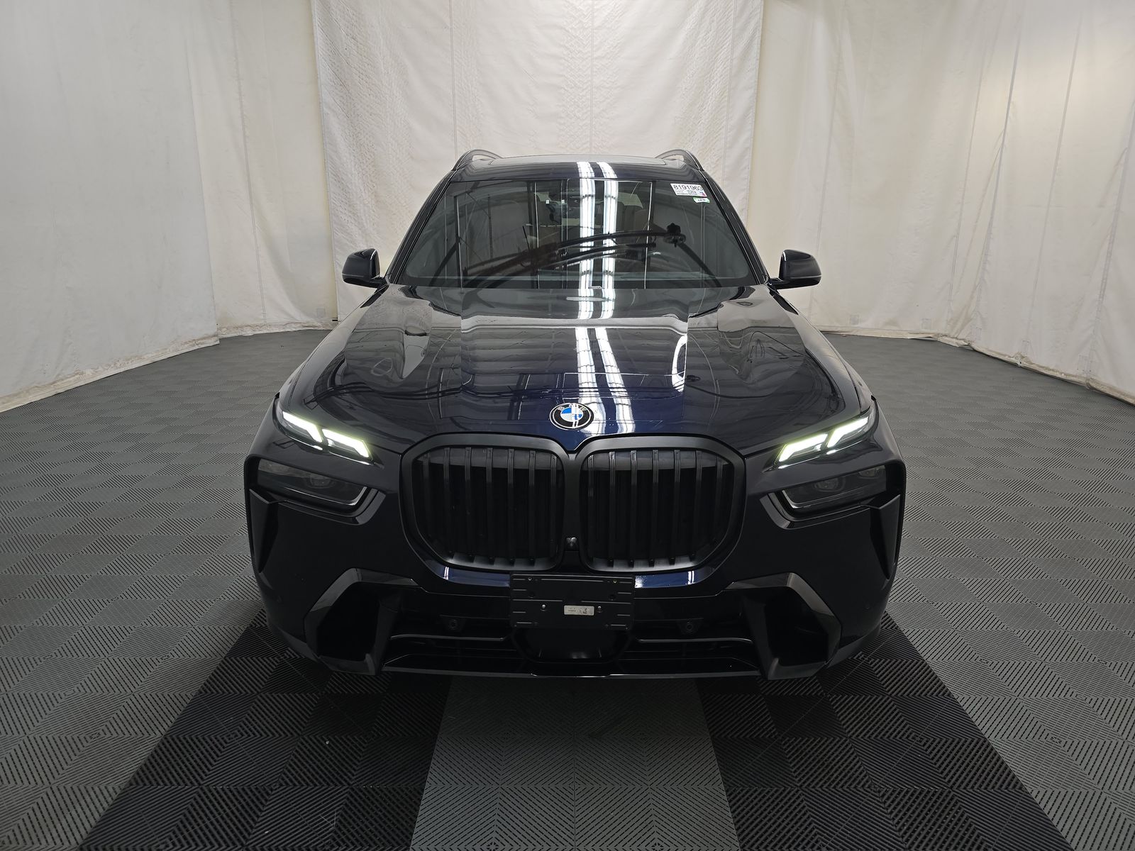 2023 BMW X7 xDrive40i AWD